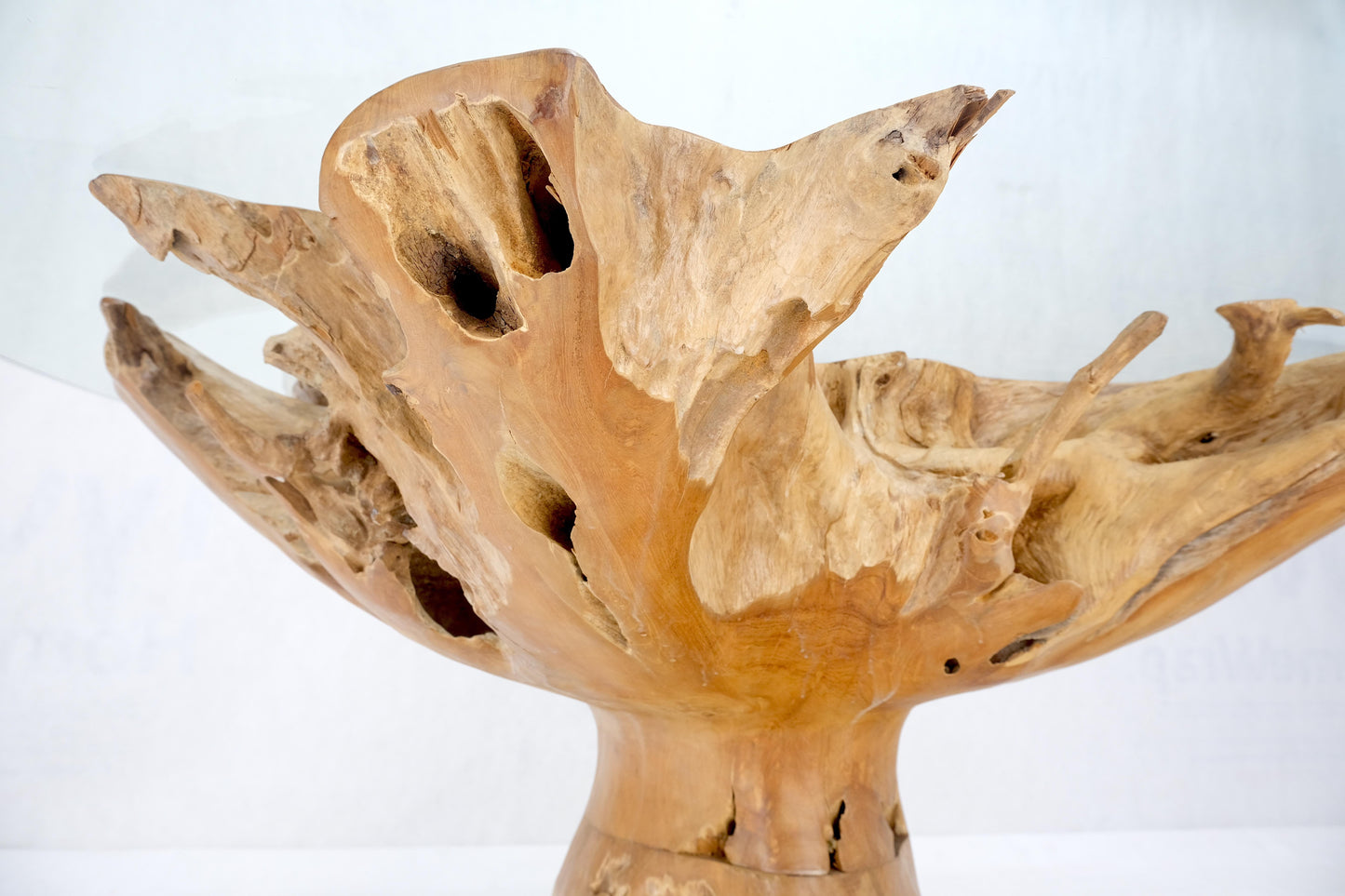 Large Natural Specimen Turned Drift Wood Base Round Glass Top Dining Table MINT!