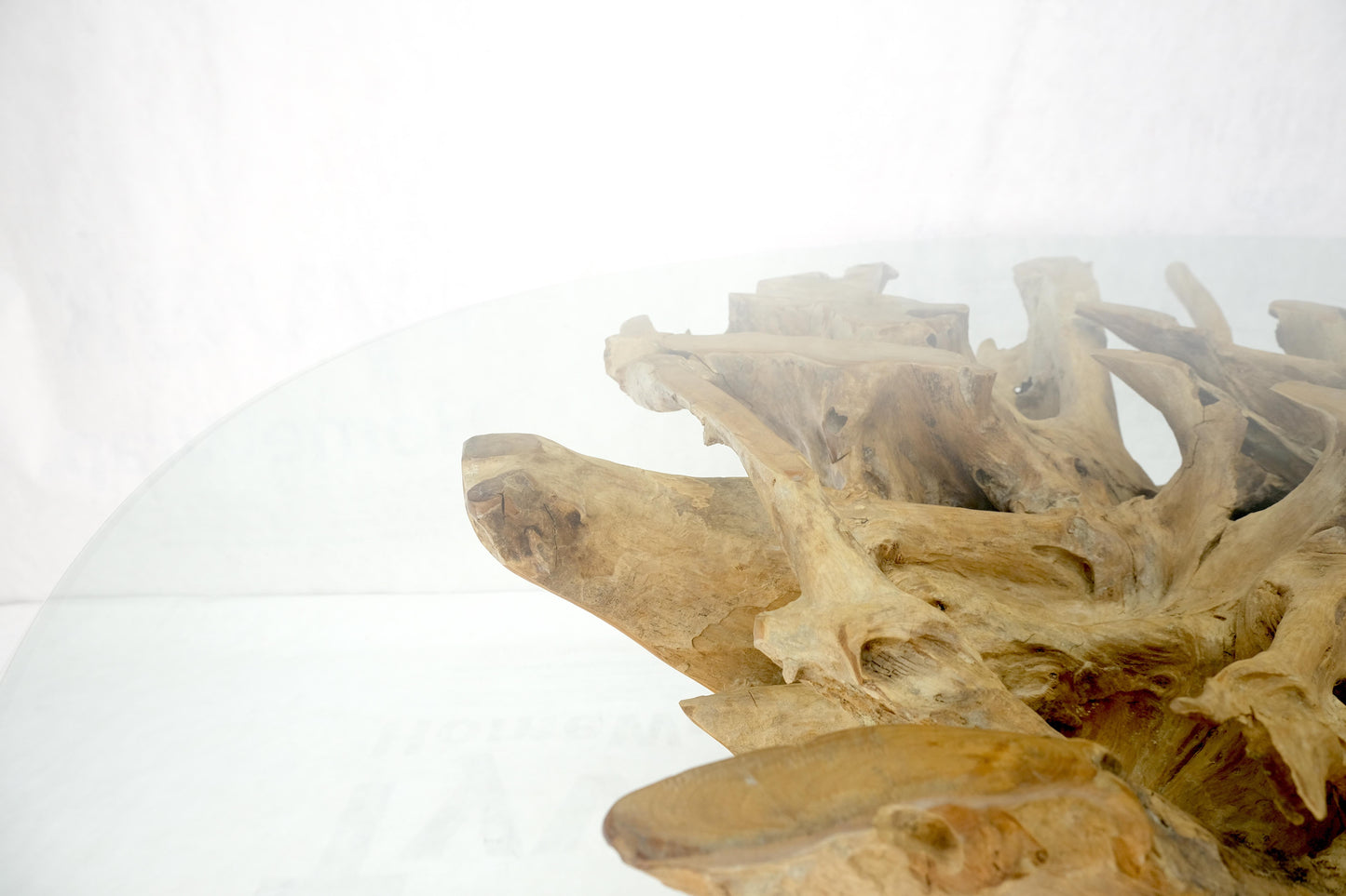 Large Natural Specimen Turned Drift Wood Base Round Glass Top Dining Table MINT!