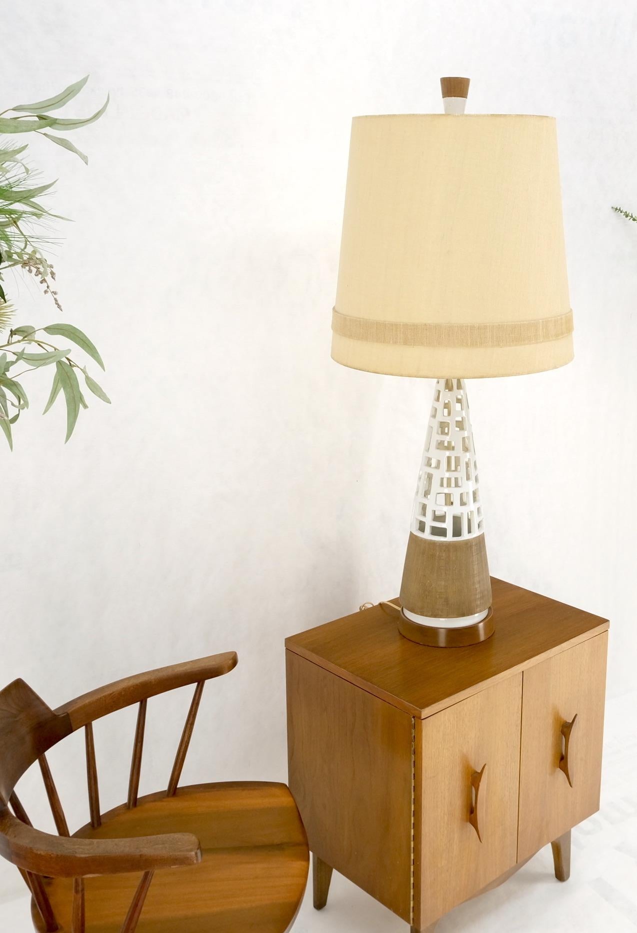 EstablishedLines Mid-Century Modern Cone Shape Geometrical Pattern Pierce Pattern Base Table Lamp