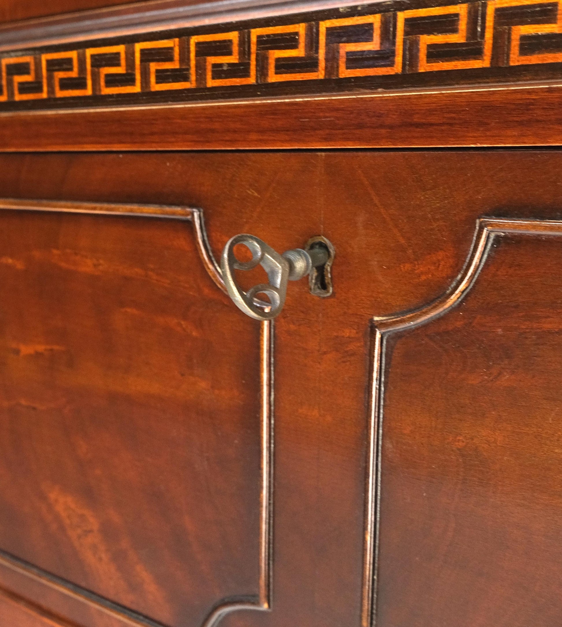 EstablishedLines Very Fine Custom c1940s Bubble Glass Drop Front Butlers Desk Break Front MINT