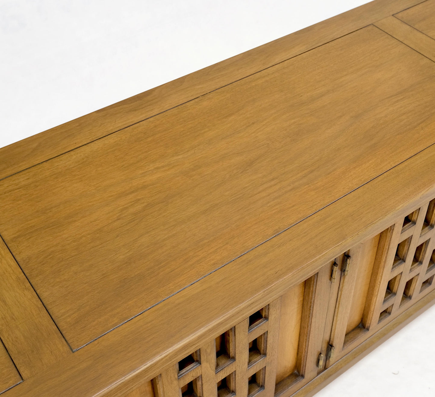 EstablishedLines Low 4 Door 2 Drawers Mid-Century Modern Credenza Light Walnut Finish Mint!