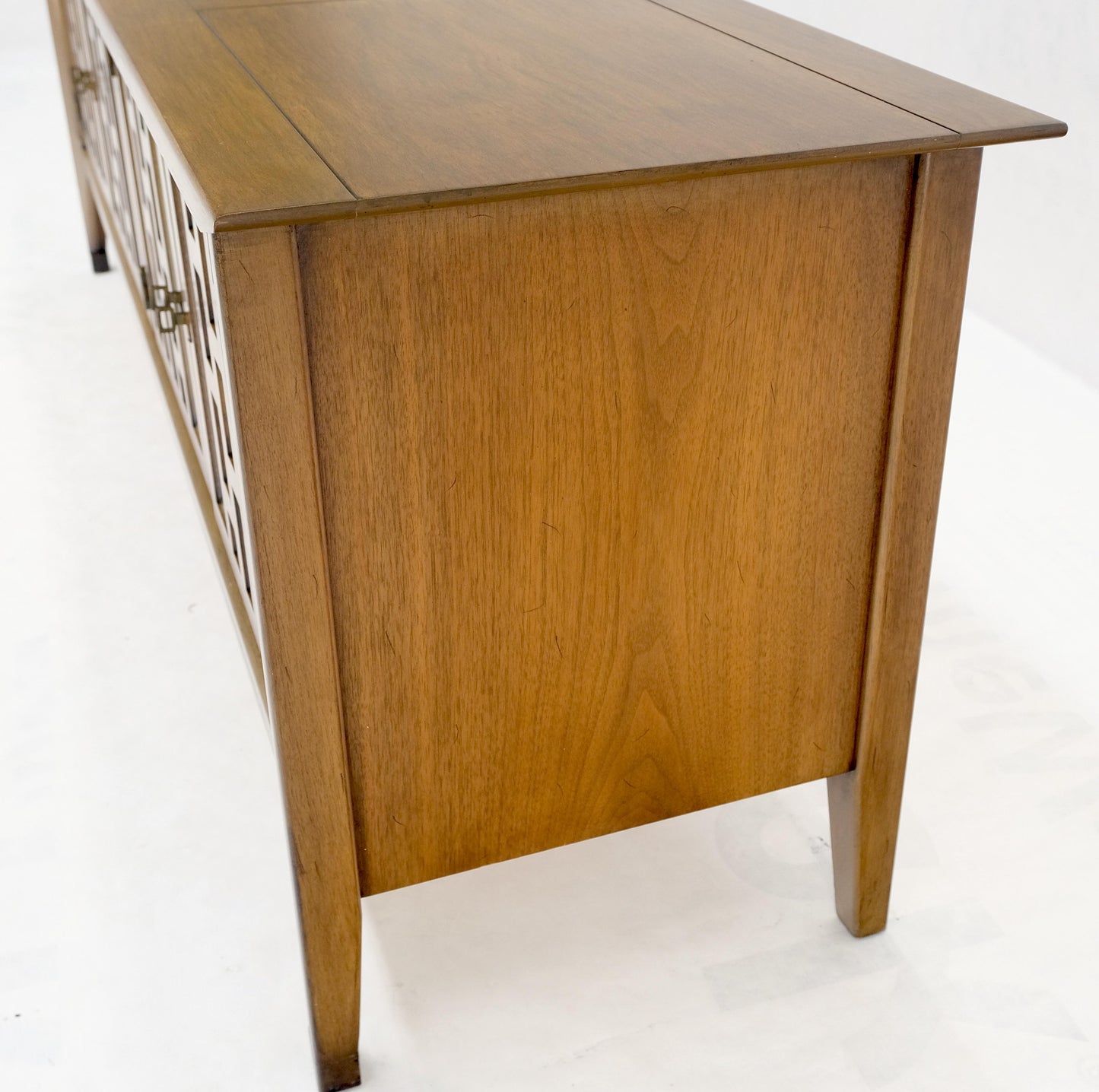 EstablishedLines Low 4 Door 2 Drawers Mid-Century Modern Credenza Light Walnut Finish Mint!