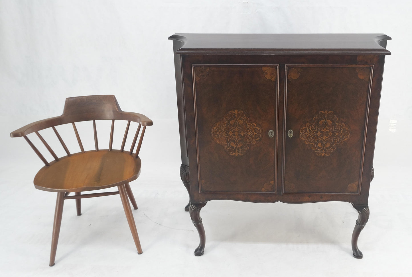 EstablishedLines Hoof Style Feet 6 Fitted Drawers Double Door Inlay Concave Cabinet Walnut MINT!