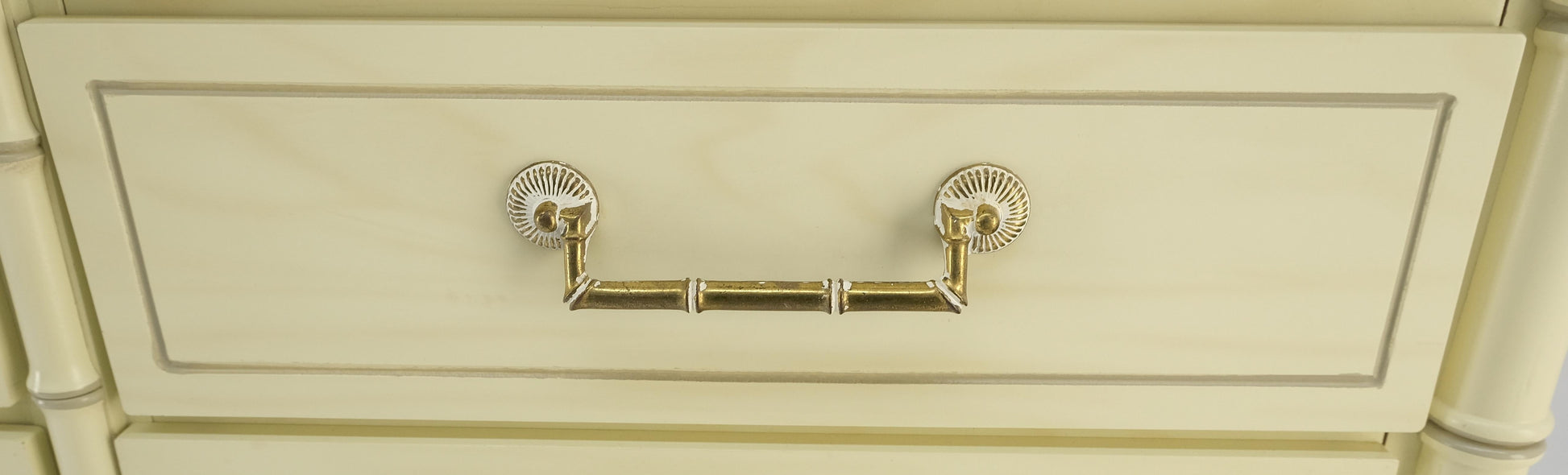 EstablishedLines Faux Bamboo Beige White Lacquer 9 Drawers 65" Wide Dresser Credenza MINT!