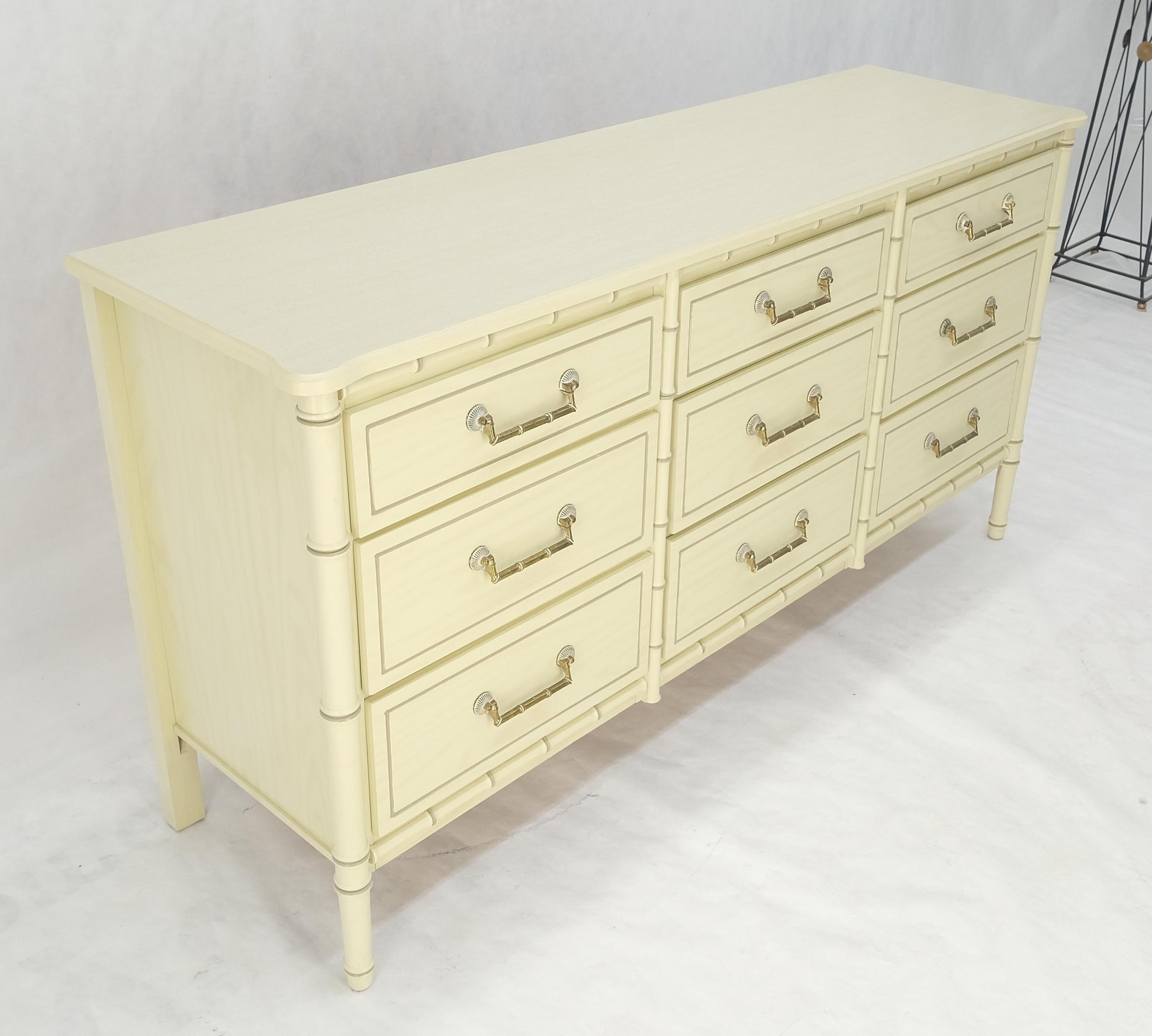 EstablishedLines Faux Bamboo Beige White Lacquer 9 Drawers 65" Wide Dresser Credenza MINT!