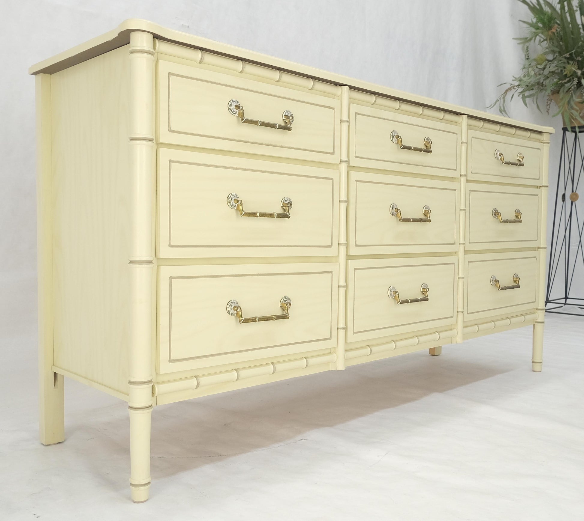 EstablishedLines Faux Bamboo Beige White Lacquer 9 Drawers 65" Wide Dresser Credenza MINT!