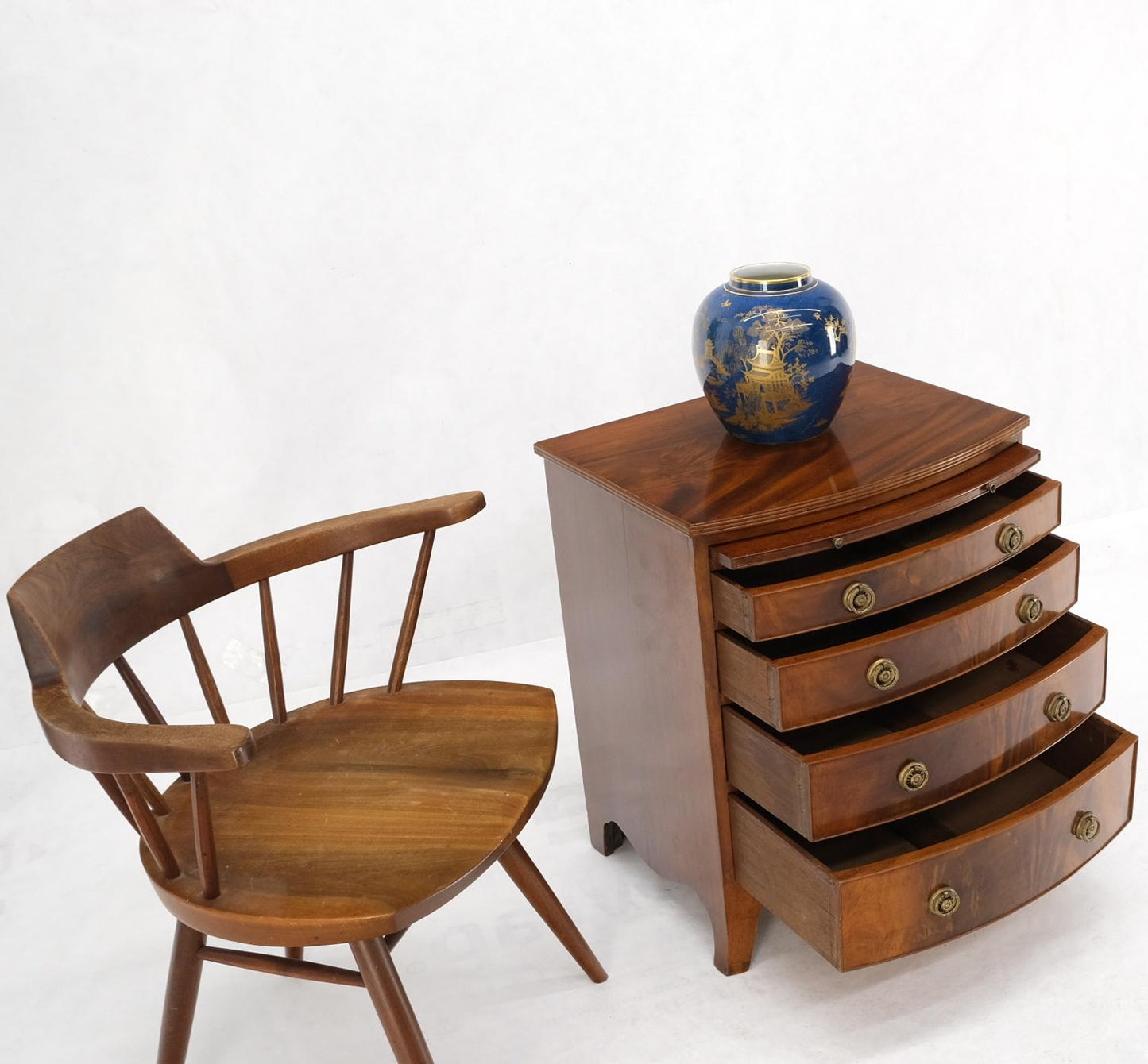 EstablishedLines Antique 19th Century 4 Drawers Pull Out Tray Flame Mahogany Bachelor Chest Brass
