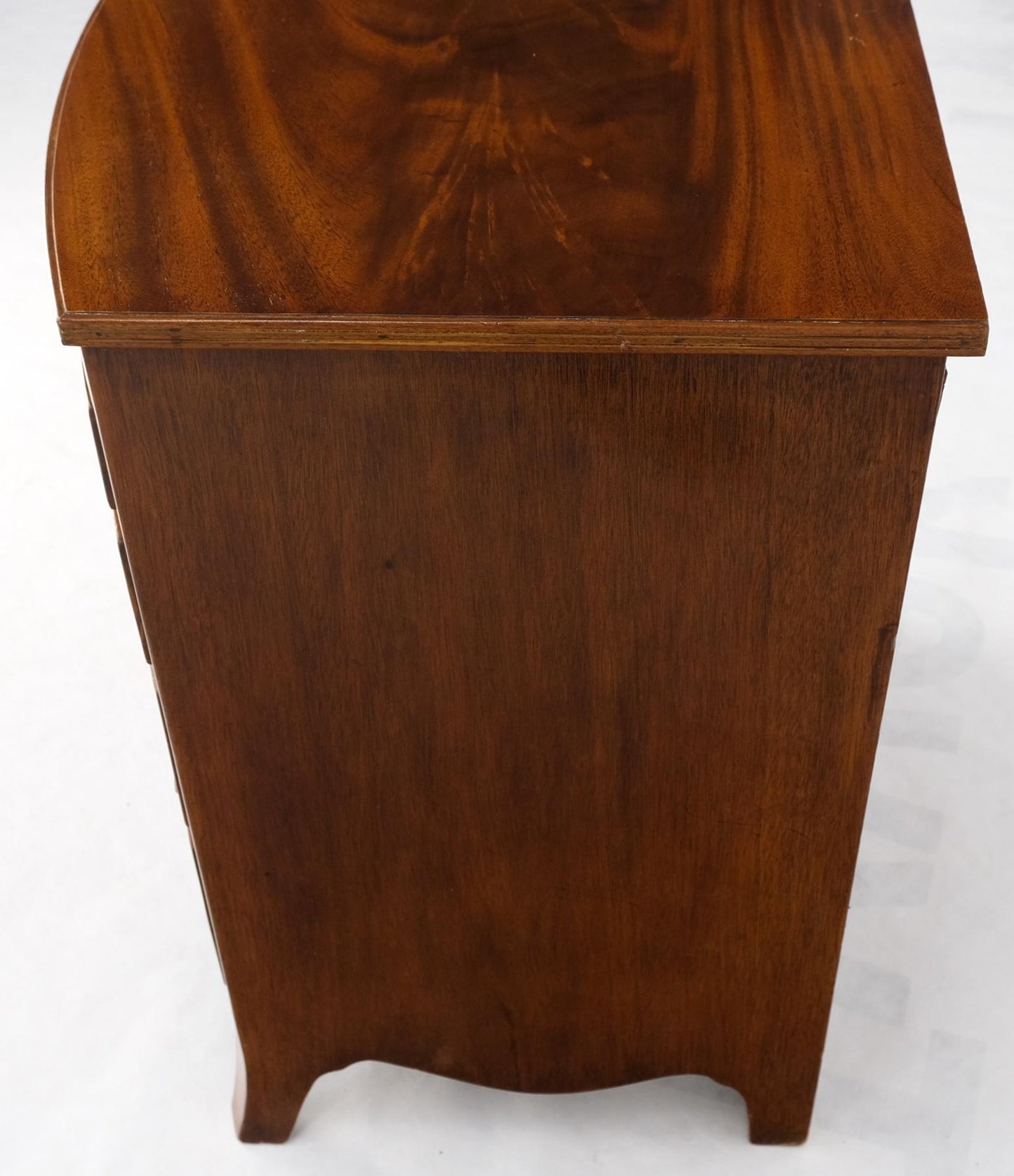 EstablishedLines Antique 19th Century 4 Drawers Pull Out Tray Flame Mahogany Bachelor Chest Brass