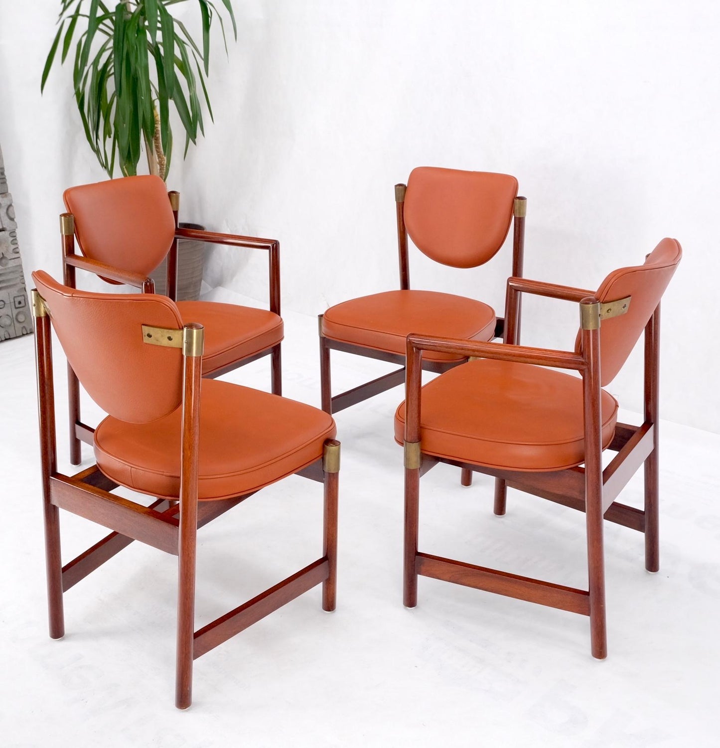 EstablishedLines Set 4 Grosfeld House Brick Leather Upholstery Brass Accents Dining Chairs MINT!