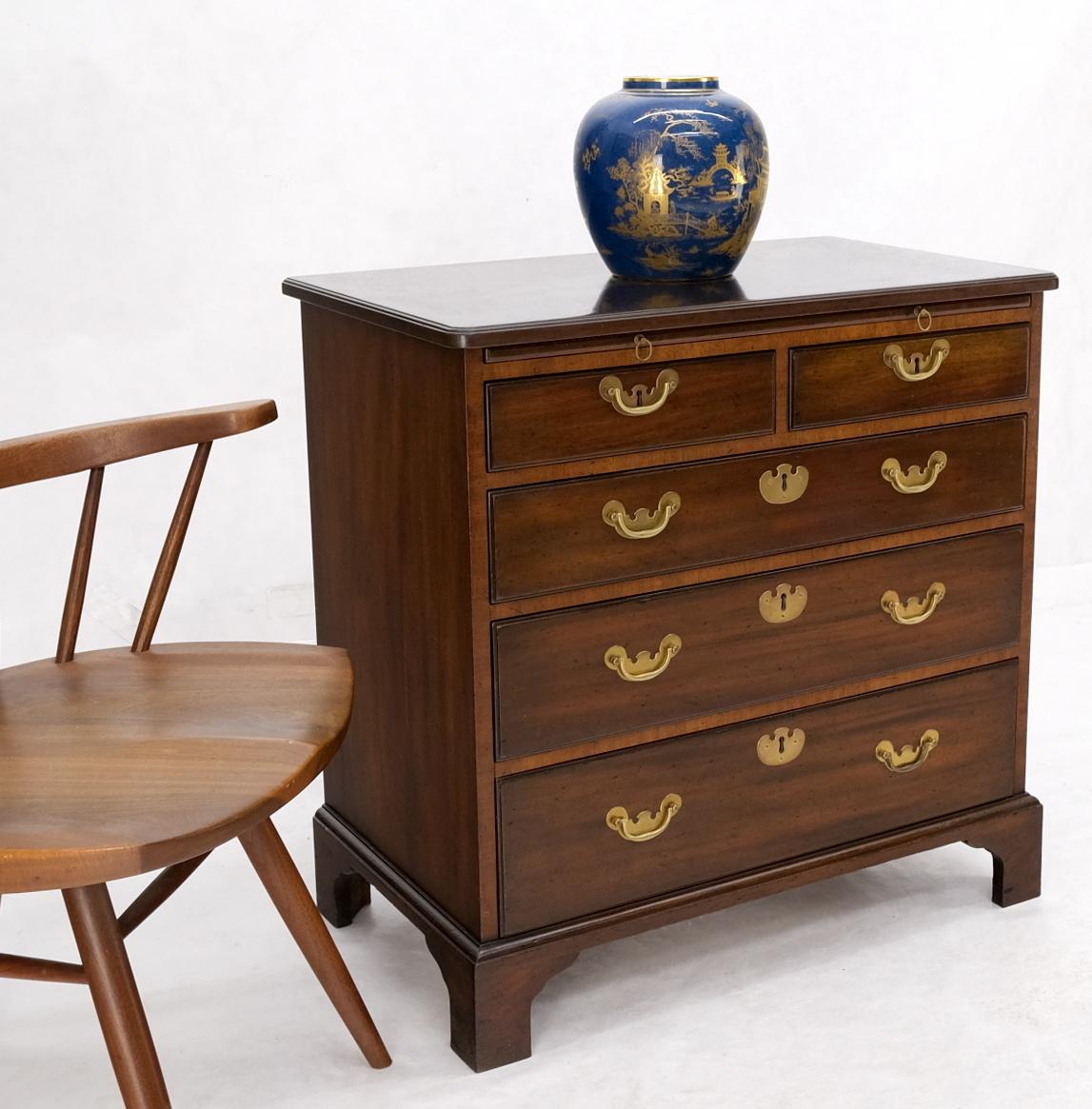 EstablishedLines Kittinger 5 Drawers Pull Out Tray Mahogany Federal Style Bachelor Chest Dresser
