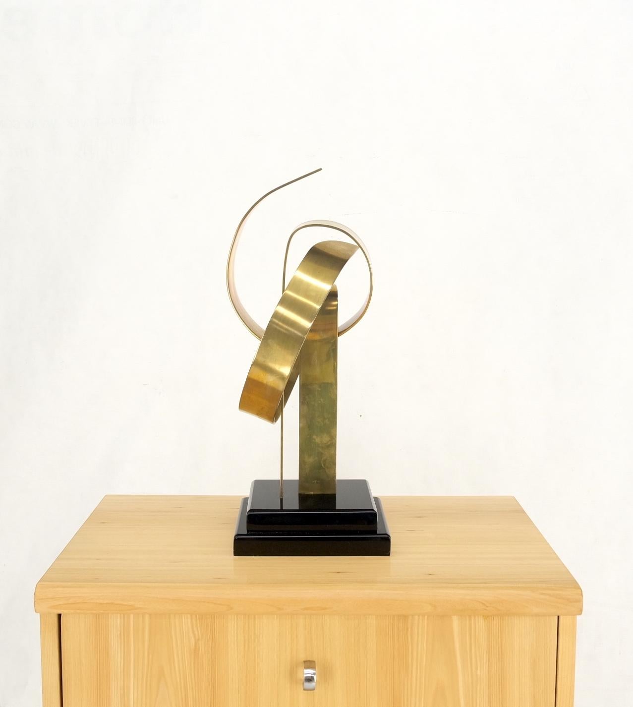EstablishedLines Van Teal Mid-Century Modern Brass Ribbon Abstract Sculpture on Black Square Base
