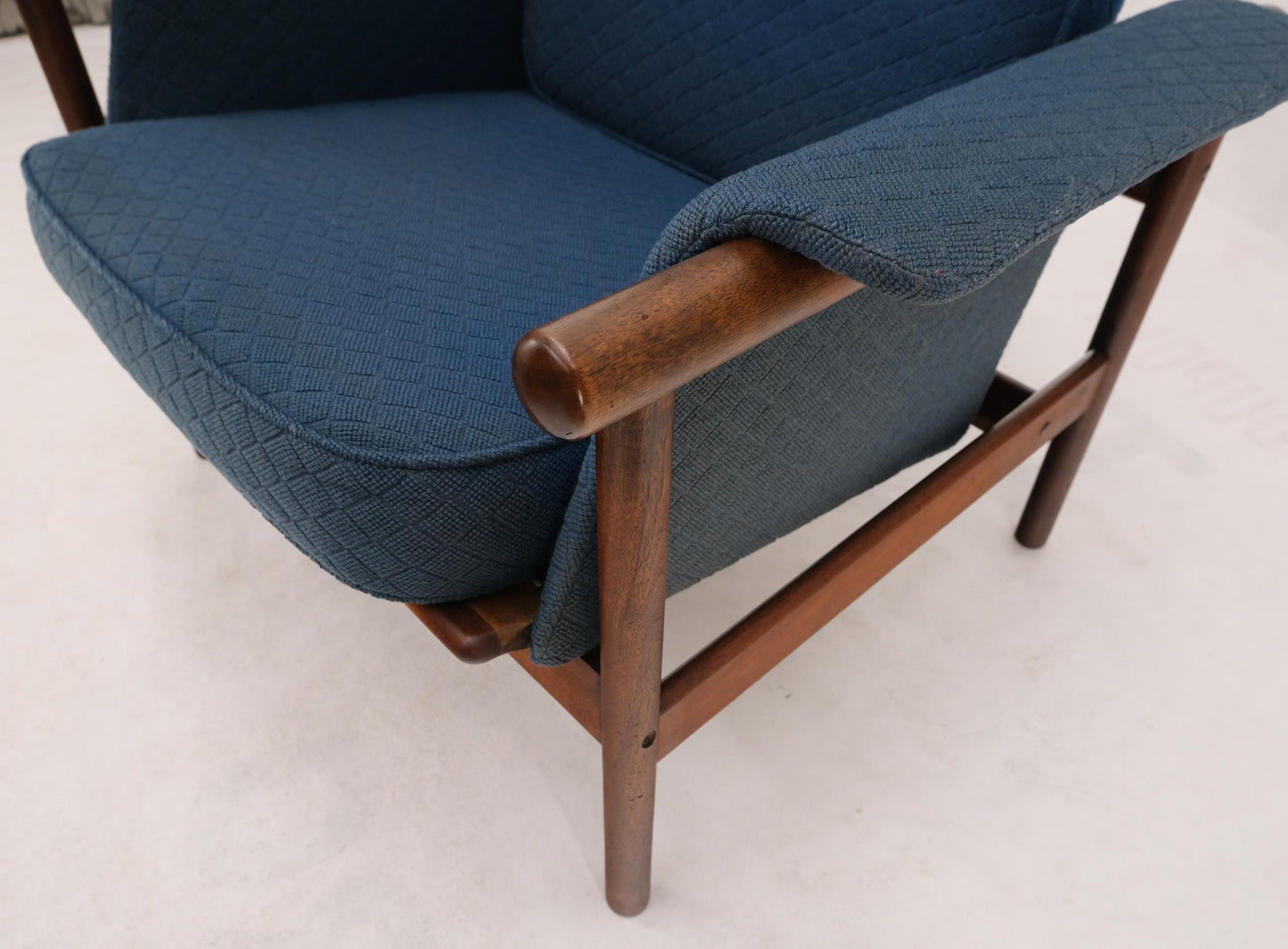 EstablishedLines Danish Mid Century Modern Teak Dowels Design Lounge Chair by Selig