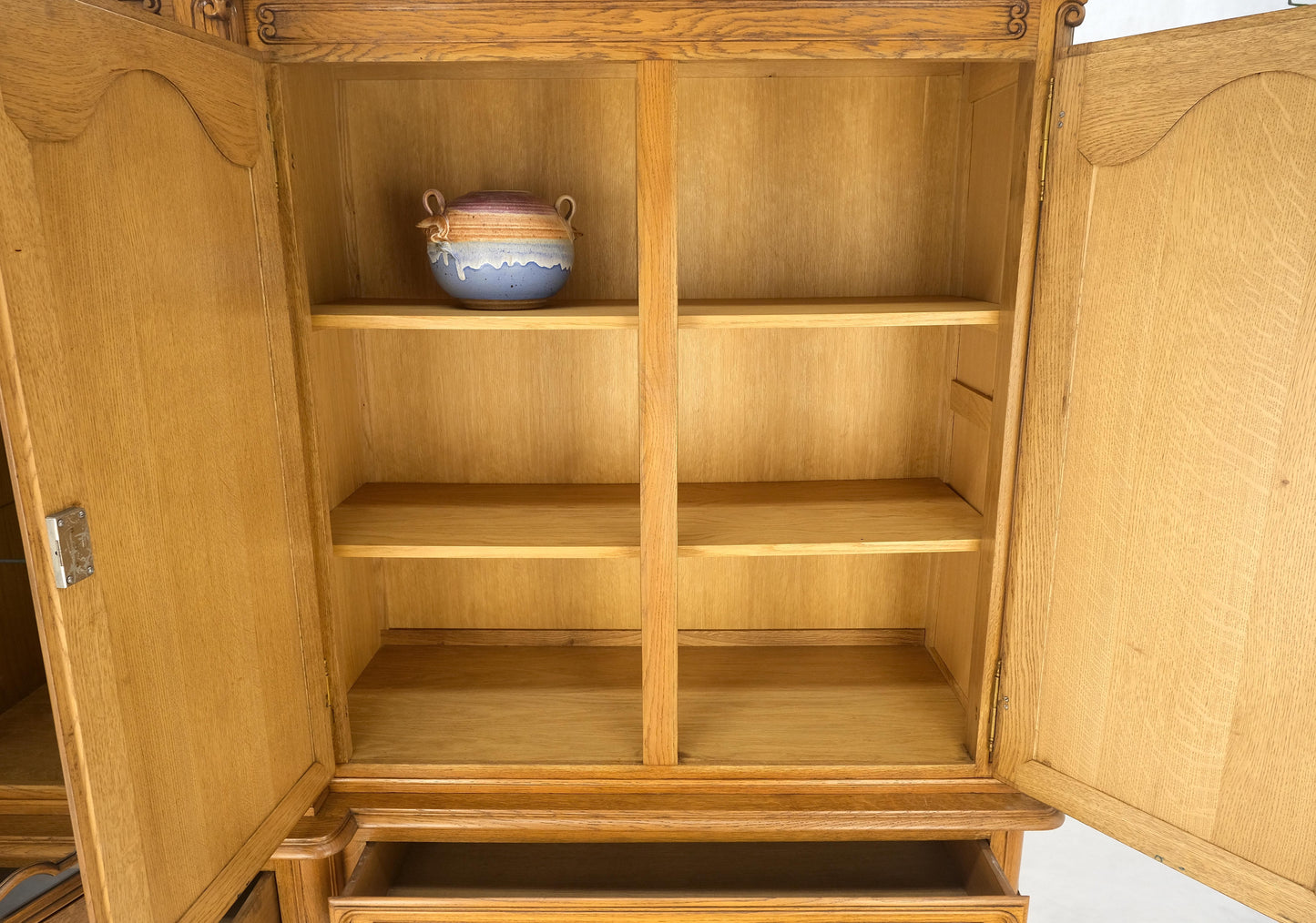 EstablishedLines Carved Oak Oversize 5 Doors Long Credenza Cabinet Sideboard w/ Shelves Drawer