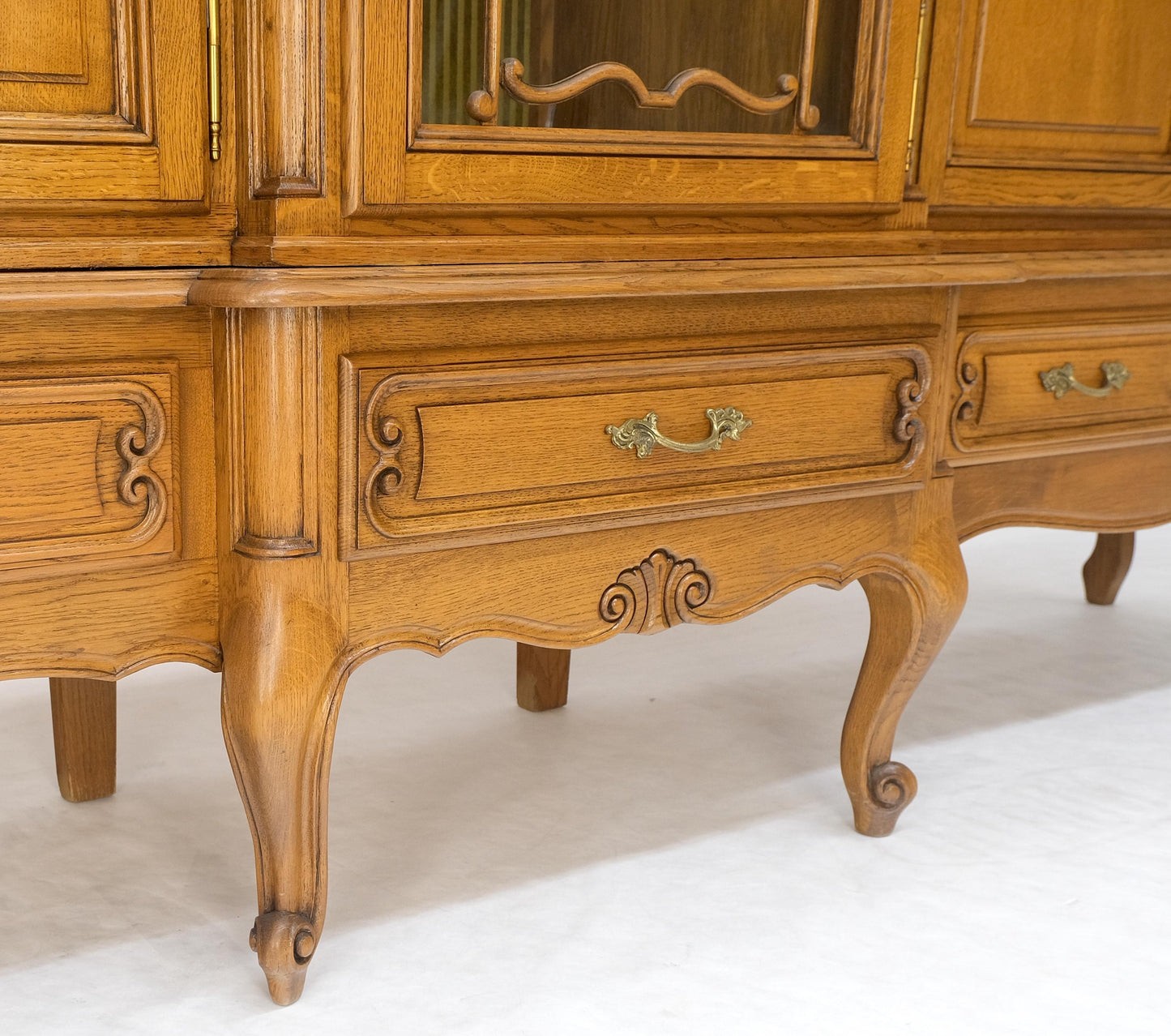 EstablishedLines Carved Oak Oversize 5 Doors Long Credenza Cabinet Sideboard w/ Shelves Drawer