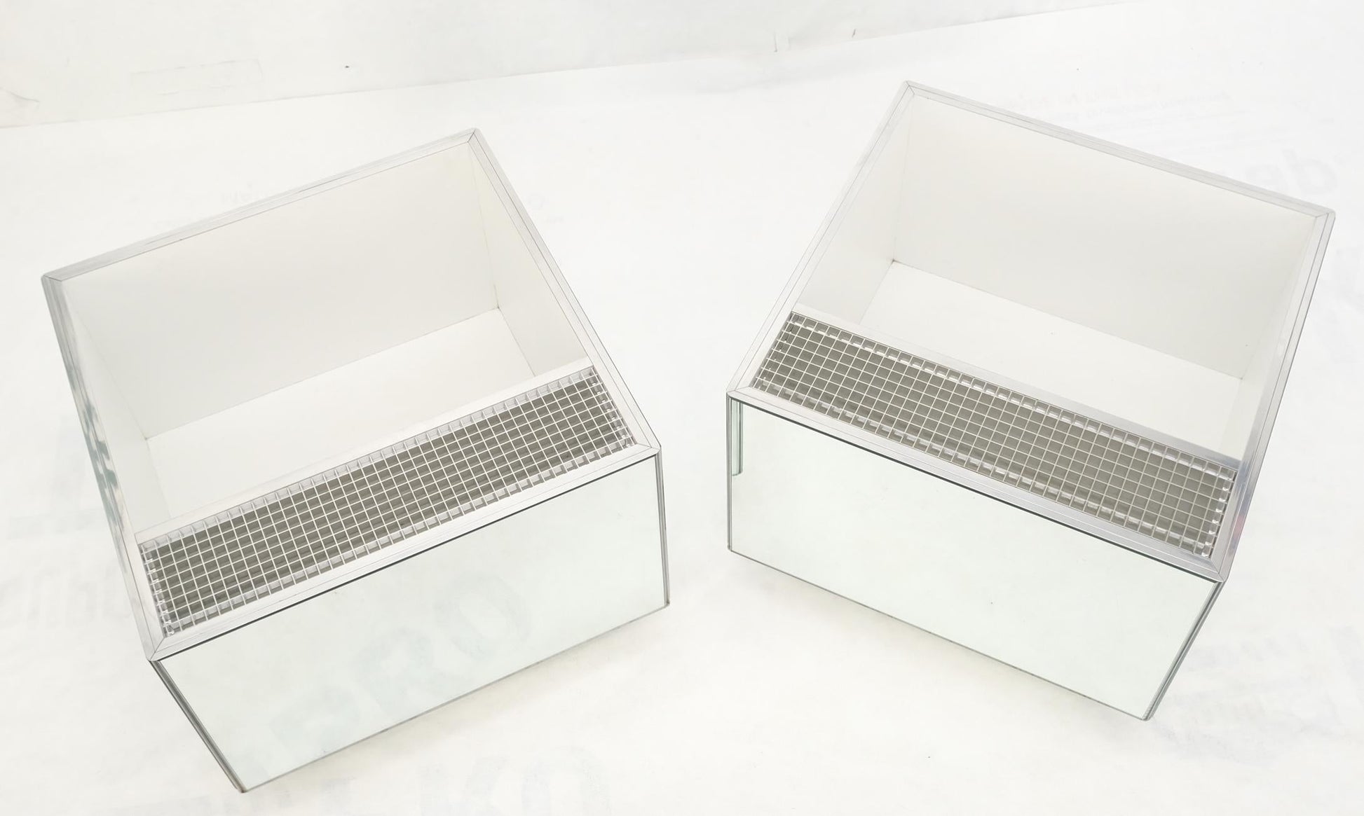 EstablishedLines Pair of Very Fine Mirrored Box Planters Lights Stainless Steel Cases