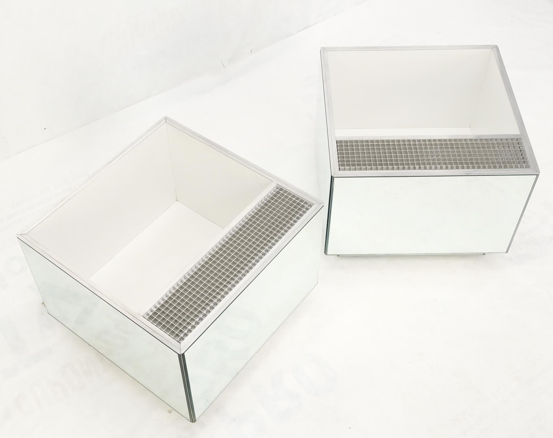 EstablishedLines Pair of Very Fine Mirrored Box Planters Lights Stainless Steel Cases