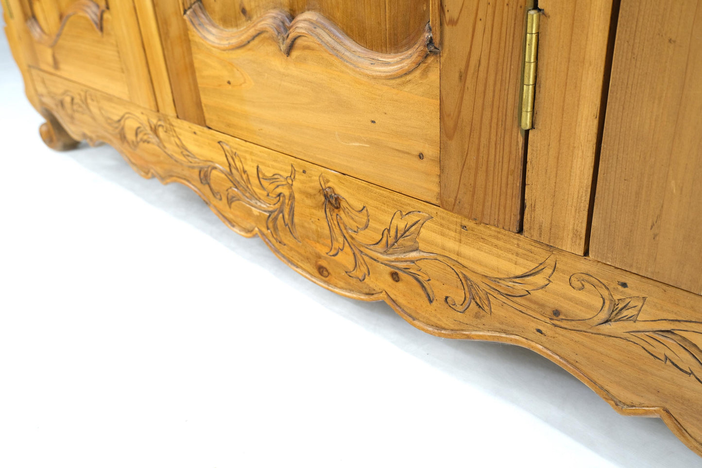 EstablishedLines Country French Vintage Wine Rack Two-Piece Pine Step-Back Hutch