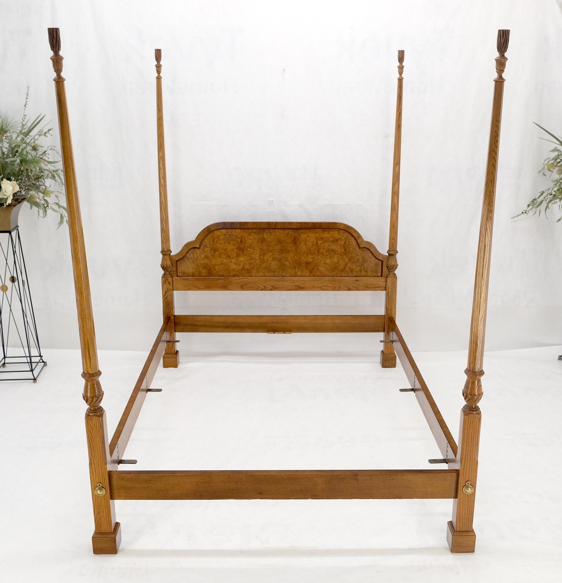 EstablishedLines Baker Queen Size Burl Wood Headboard Poster Bed w/ Finials MINT