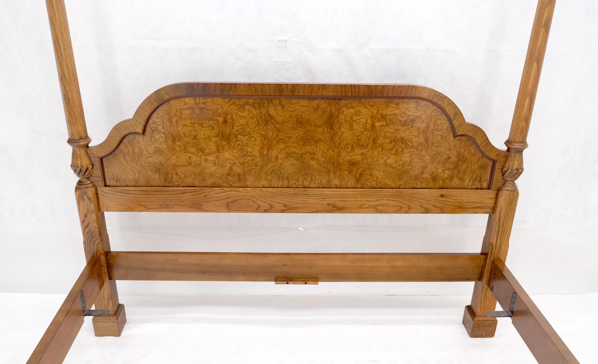 EstablishedLines Baker Queen Size Burl Wood Headboard Poster Bed w/ Finials MINT