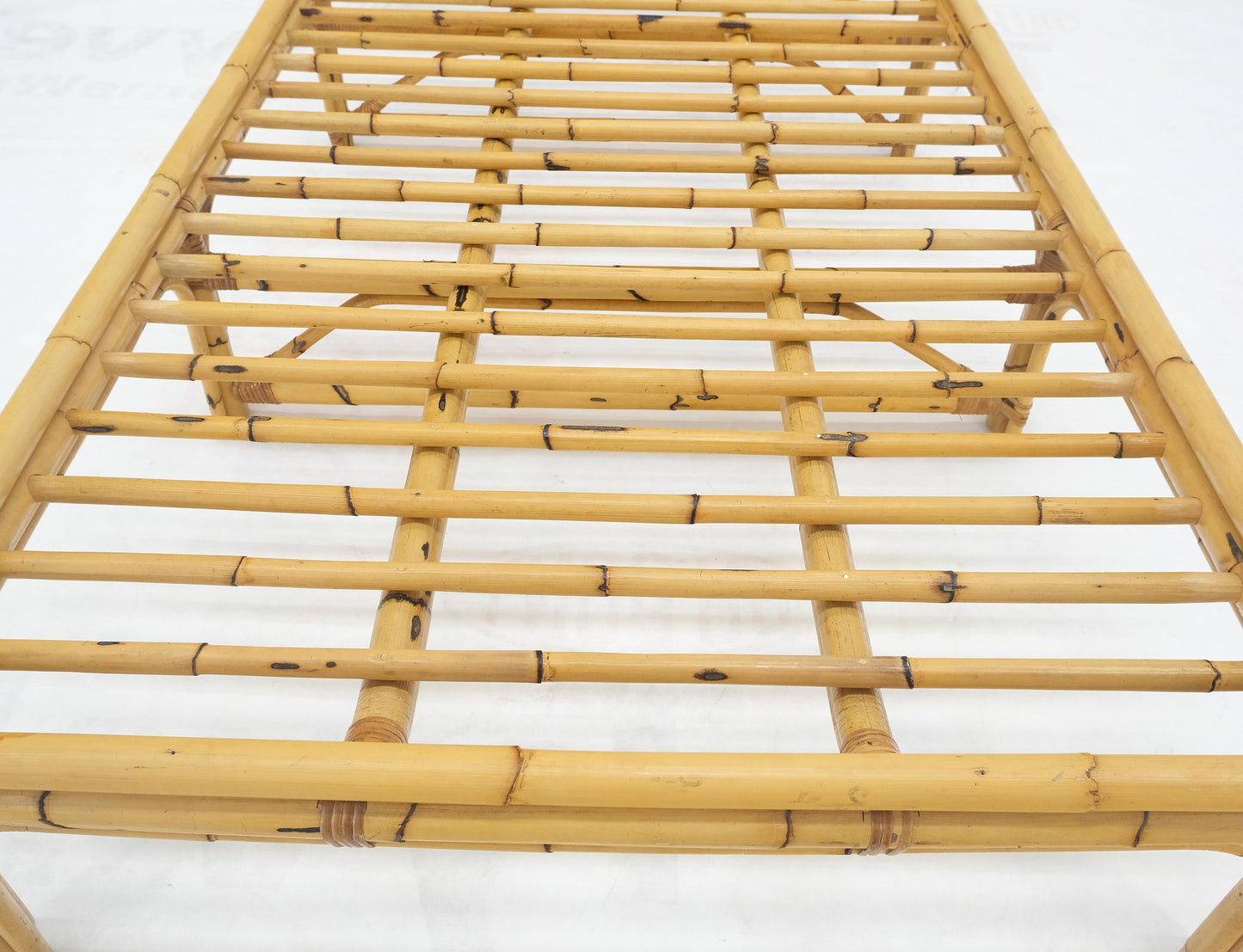 EstablishedLines Vintage 1970s Large Bamboo Chaise Lounge Daybed Frame MINT!