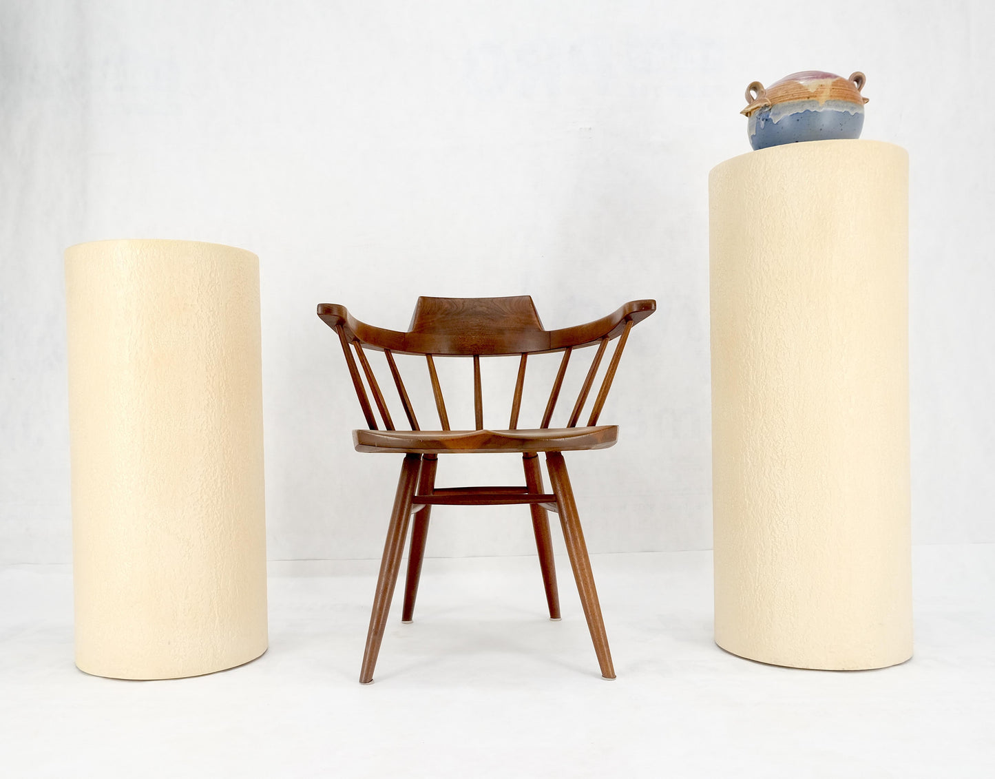 EstablishedLines Pair Round Textured 30" & 36" Tall 14" Dia Cylinder Shape Pedestals Stands MINT!