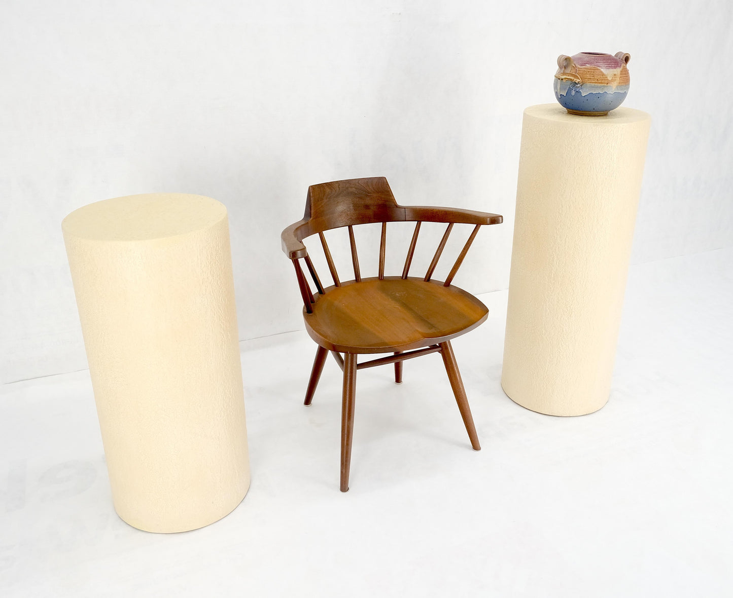 EstablishedLines Pair Round Textured 30" & 36" Tall 14" Dia Cylinder Shape Pedestals Stands MINT!