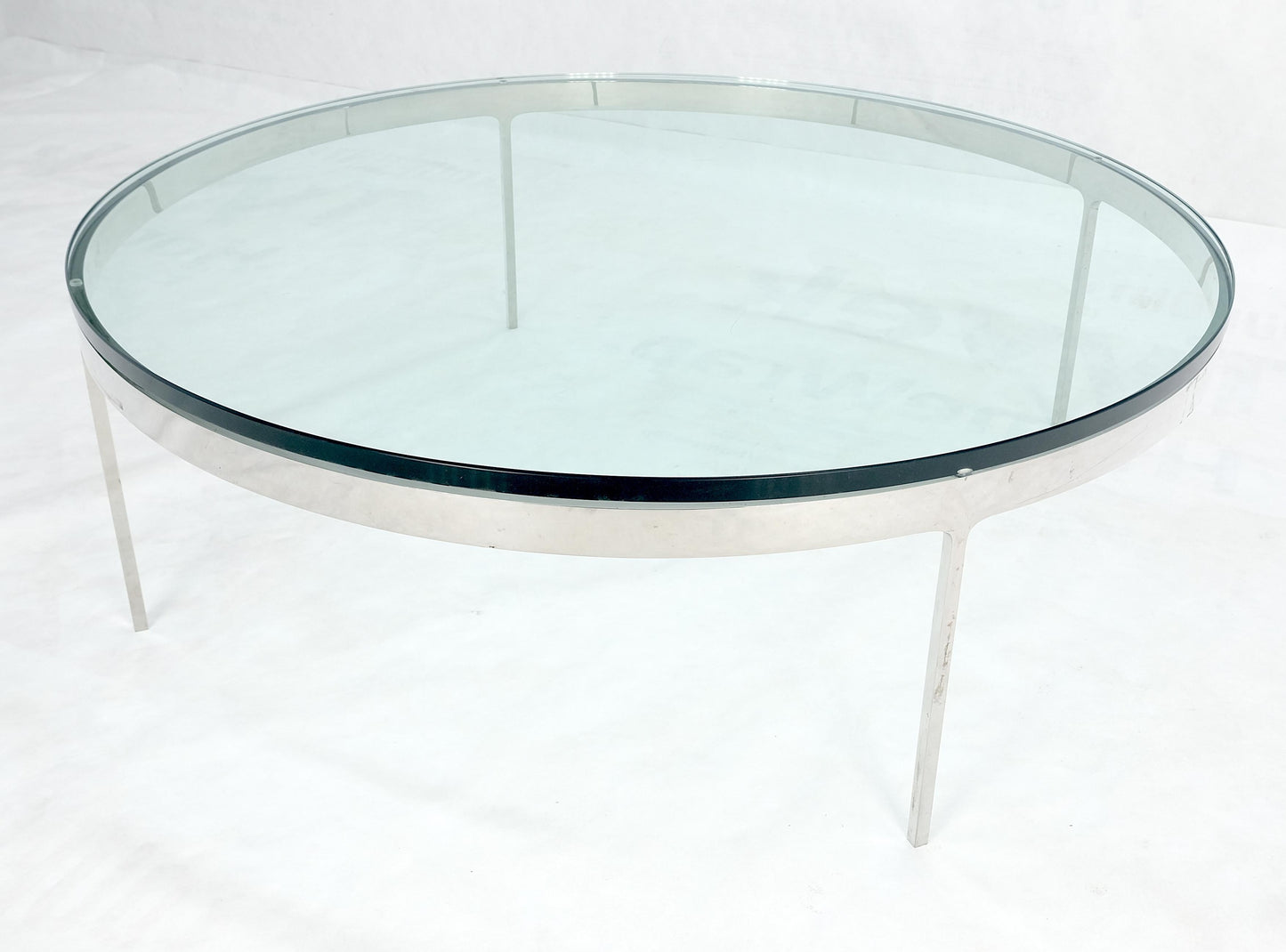 EstablishedLines Bauhaus 3/4" Thick Glass Top Round Stainless Steel Base Coffee Center Table MINT