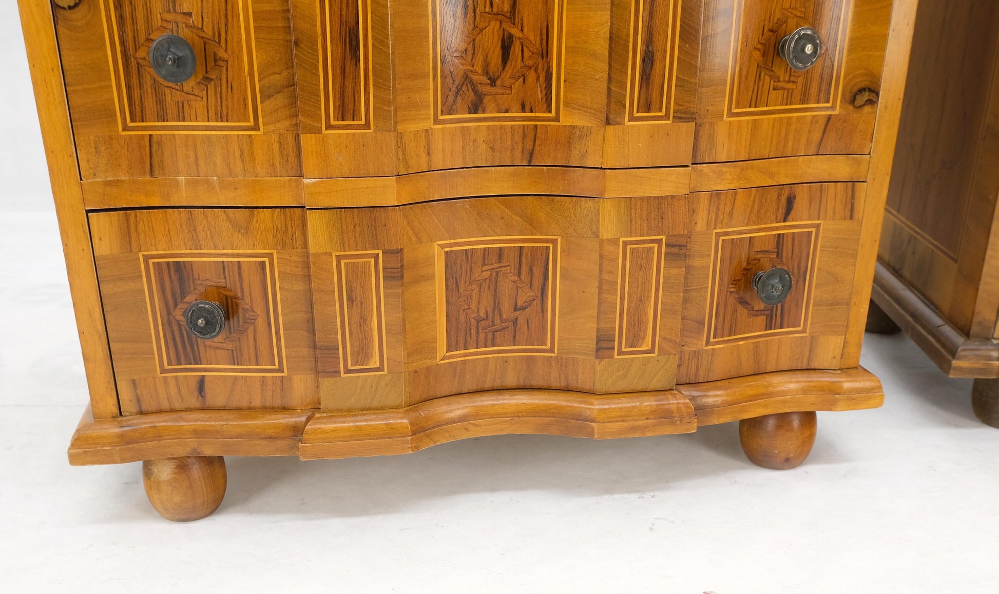 EstablishedLines Pair of Fine Italian Inlaid Three Drawers Banded Tops Nightstands Small Dresser