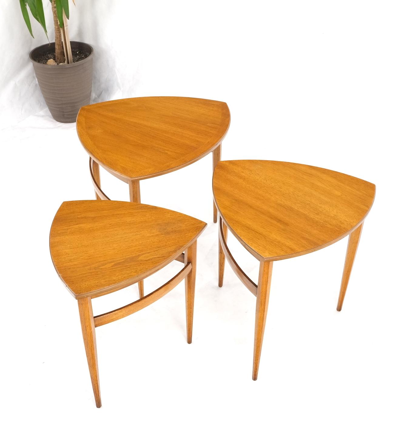 EstablishedLines Set of Mid-Century Modern Three Rounded Triangle Shape Nesting Stacking Tables