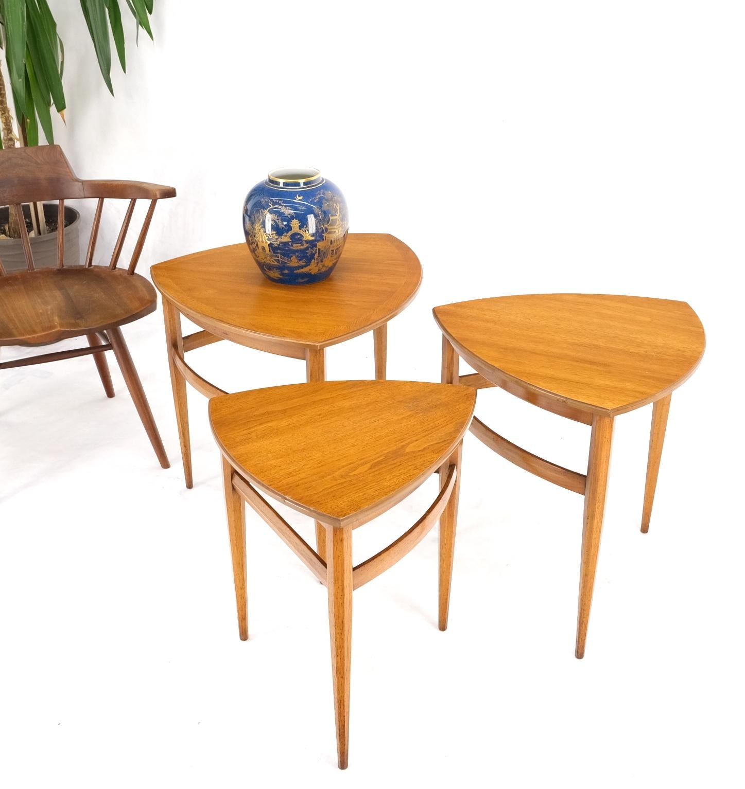EstablishedLines Set of Mid-Century Modern Three Rounded Triangle Shape Nesting Stacking Tables