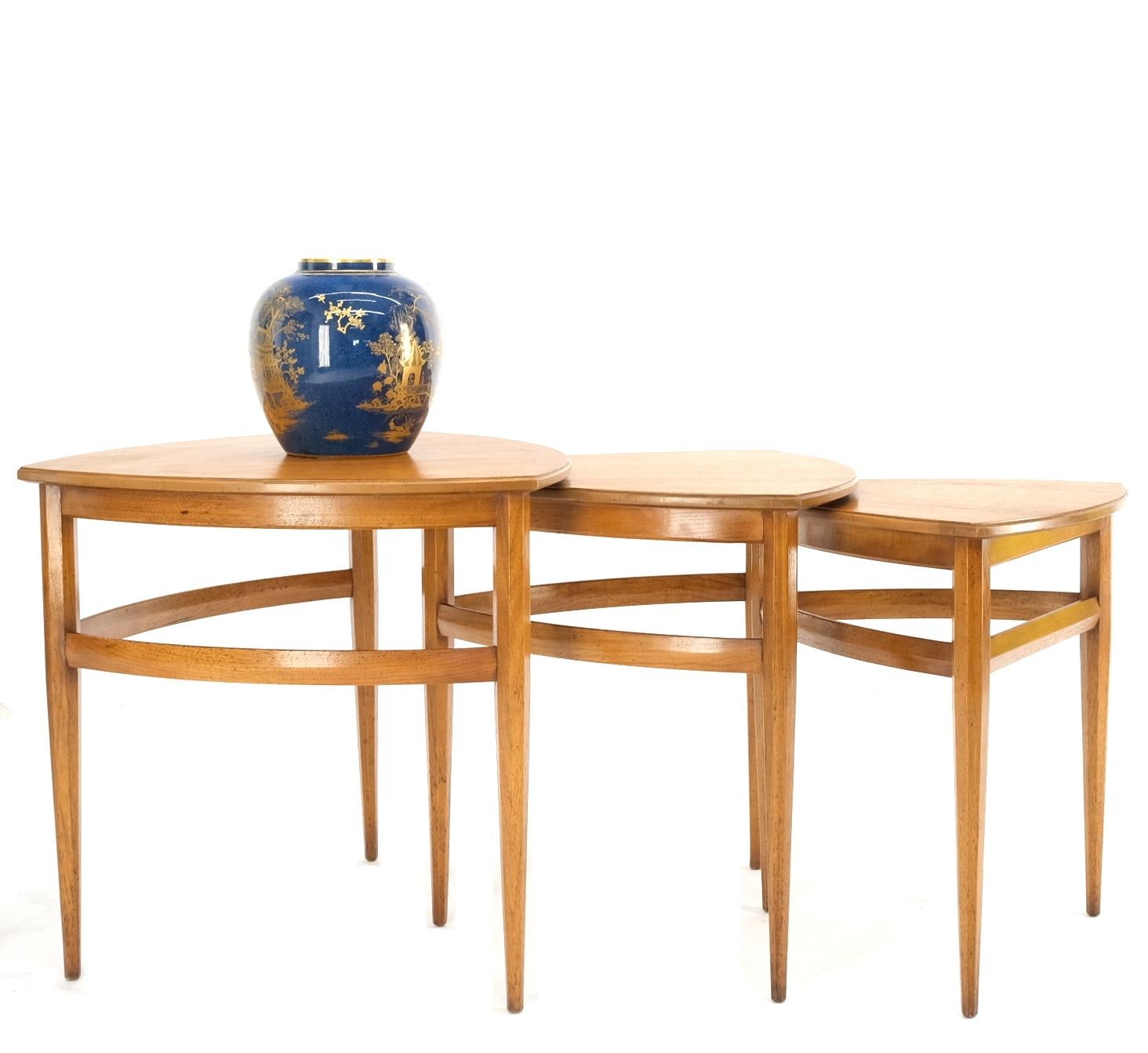 EstablishedLines Set of Mid-Century Modern Three Rounded Triangle Shape Nesting Stacking Tables