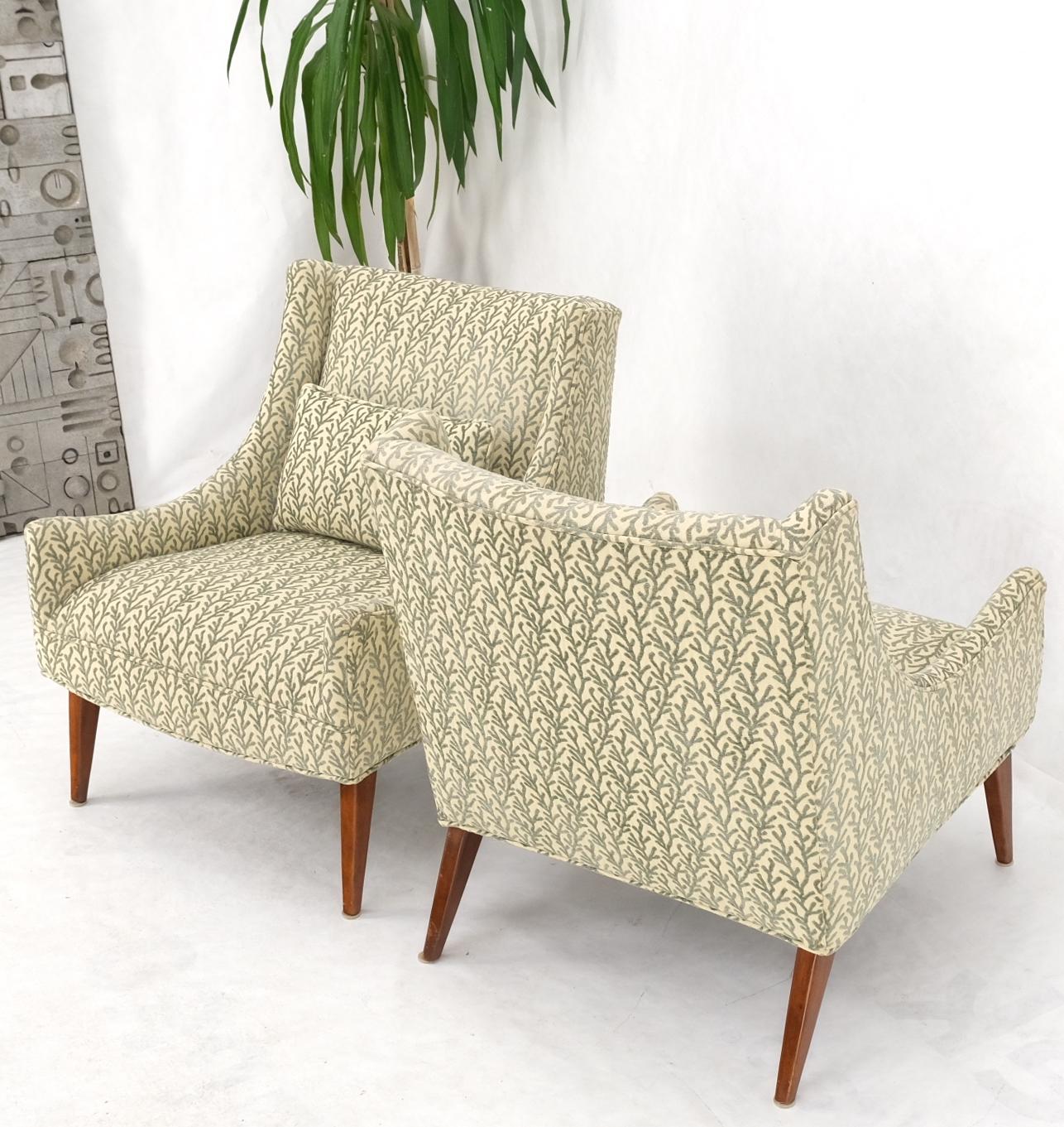 EstablishedLines Pair of Scoop like Shape Light Profile Mid Century Modern Lounge Chairs Mint