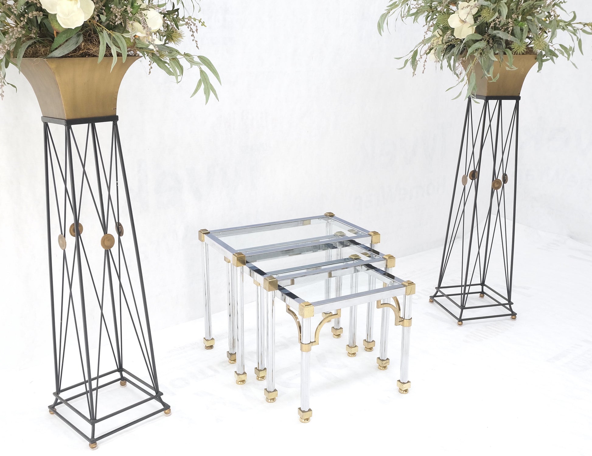 EstablishedLines Set of 3 Chrome & Brass Glass Tops End Nesting Side Lamp Tables MINT