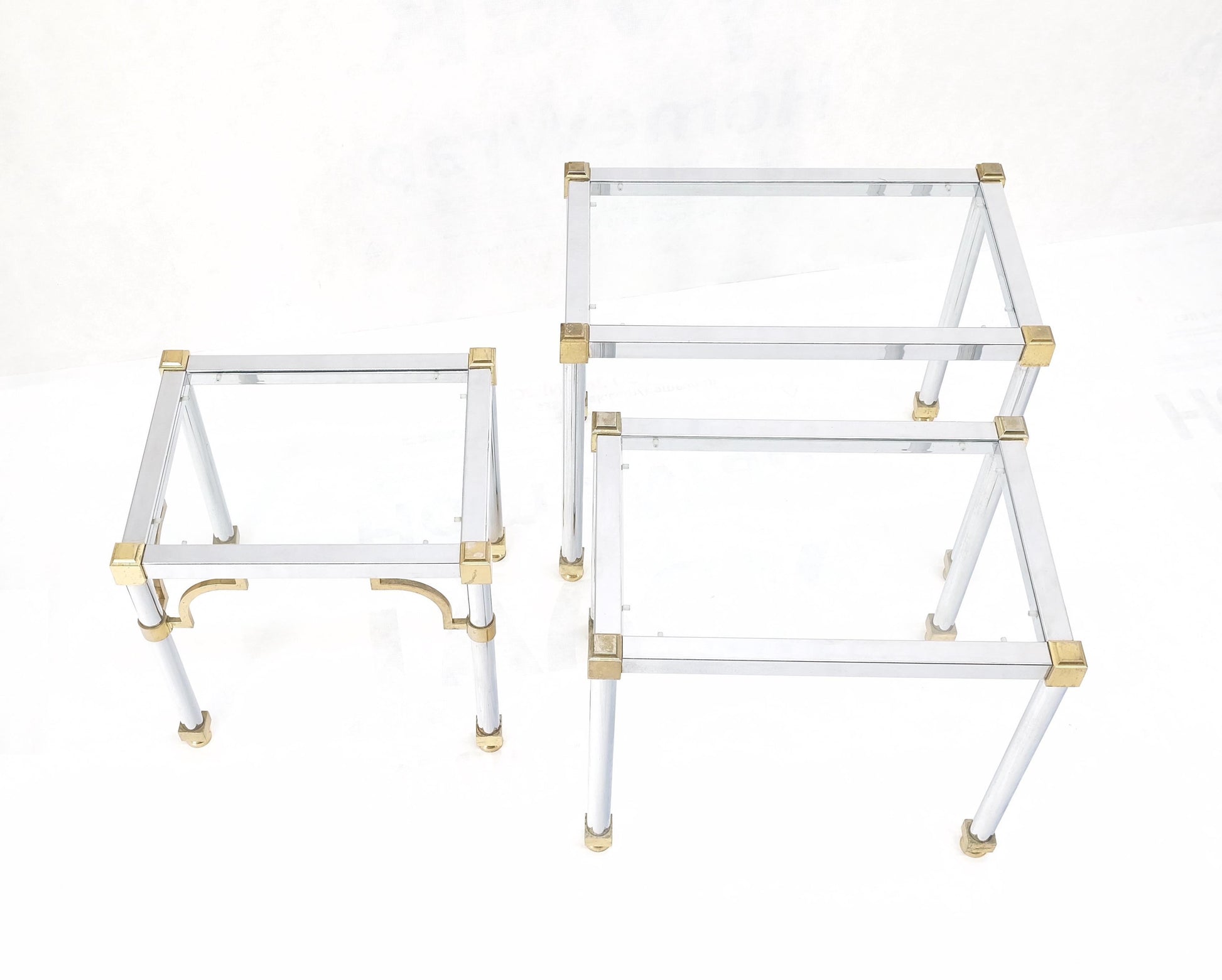 EstablishedLines Set of 3 Chrome & Brass Glass Tops End Nesting Side Lamp Tables MINT