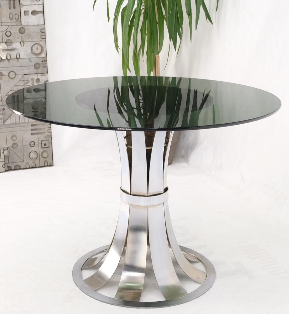 EstablishedLines Russel Woodard Polished Aluminum Base Round Smoked Glass Top Dining Cafe Table