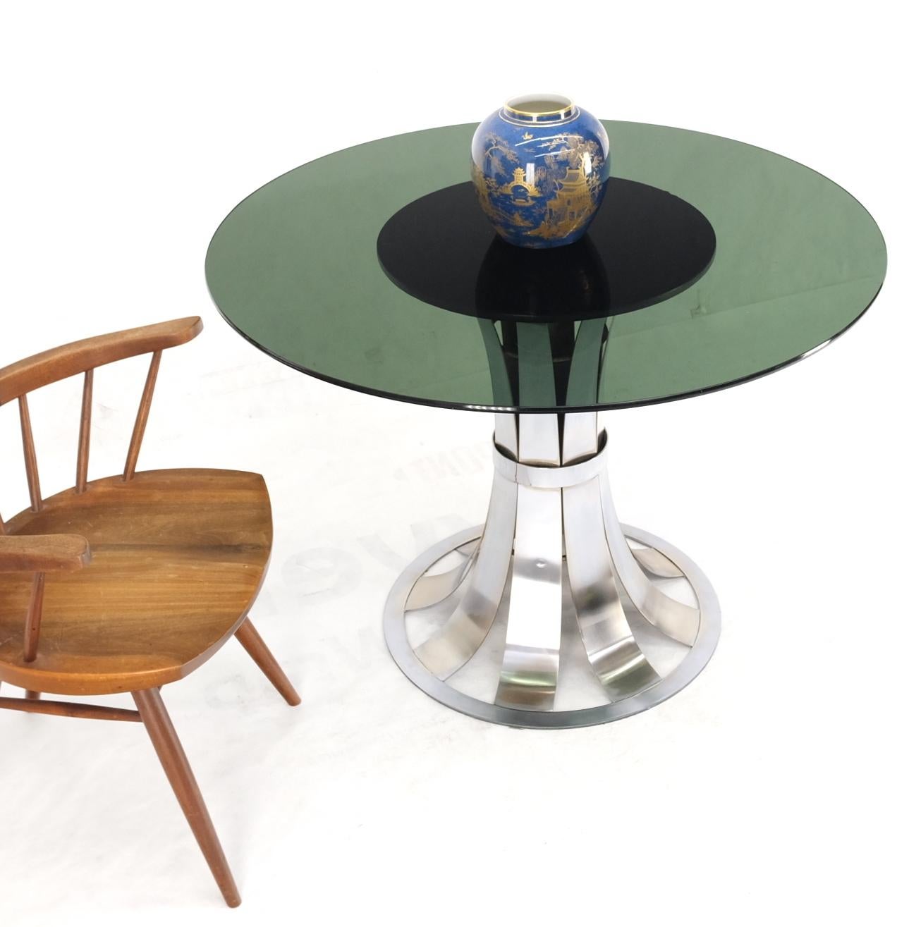 EstablishedLines Russel Woodard Polished Aluminum Base Round Smoked Glass Top Dining Cafe Table