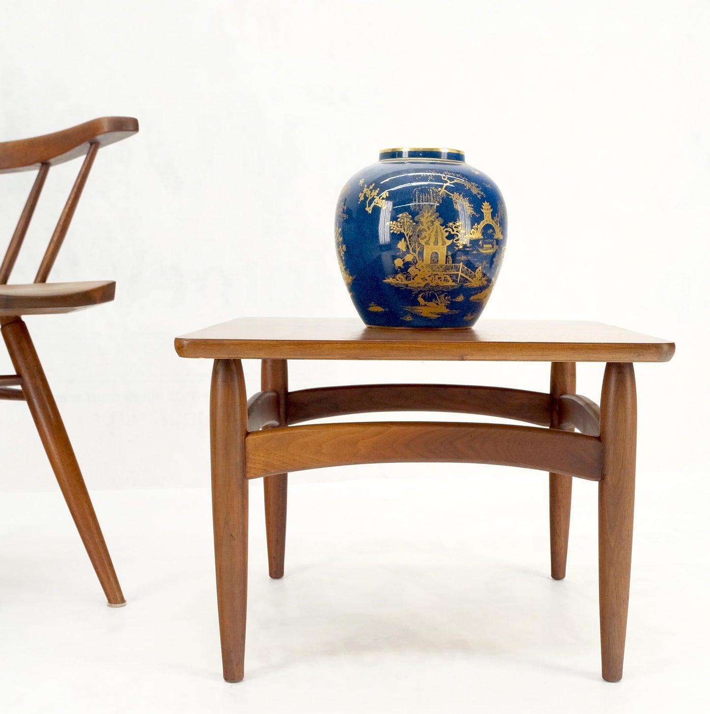 EstablishedLines Square Mid-Century Modern Walnut Dowel Leg Side Coffee Occasional Table Mint!