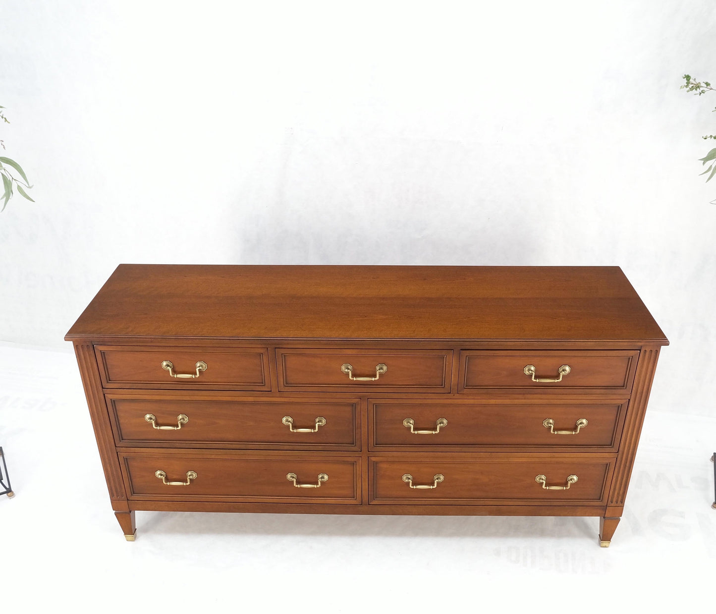 EstablishedLines Mid-Century Modern 7 Drawers Brass Drop Pulls Long Walnut Dresser Credenza Mint!