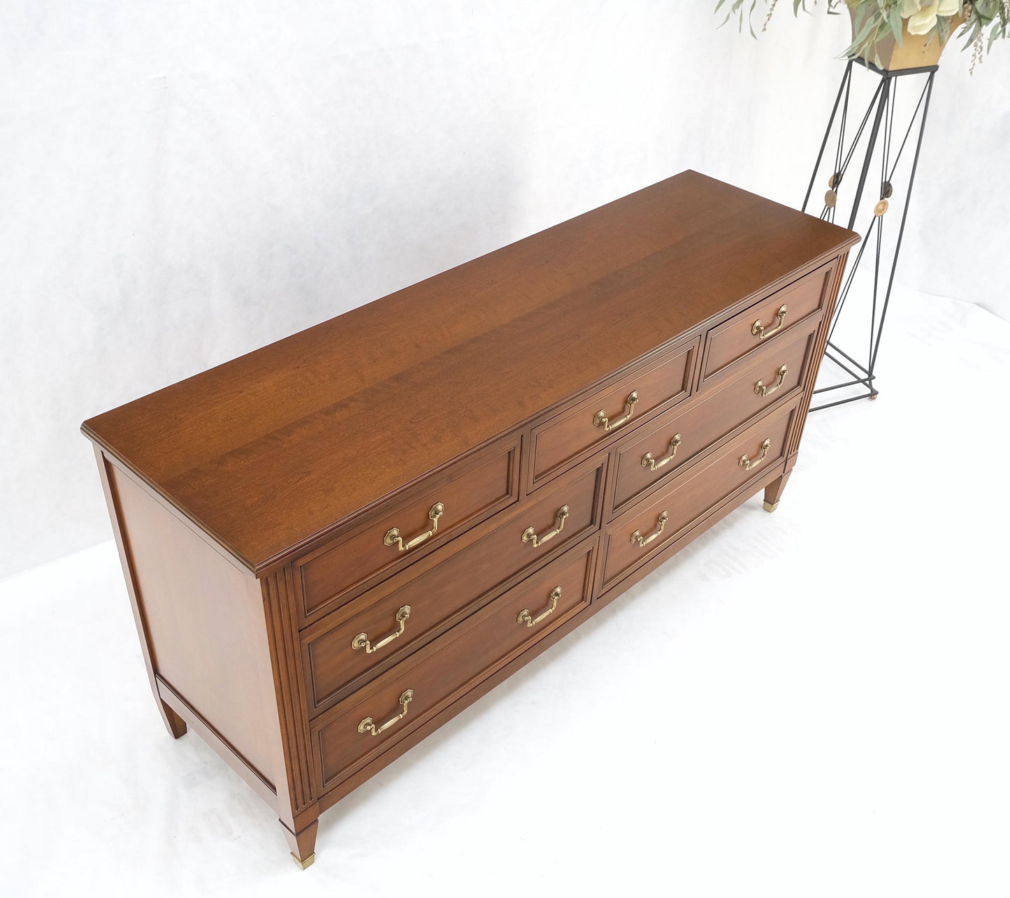 EstablishedLines Mid-Century Modern 7 Drawers Brass Drop Pulls Long Walnut Dresser Credenza Mint!