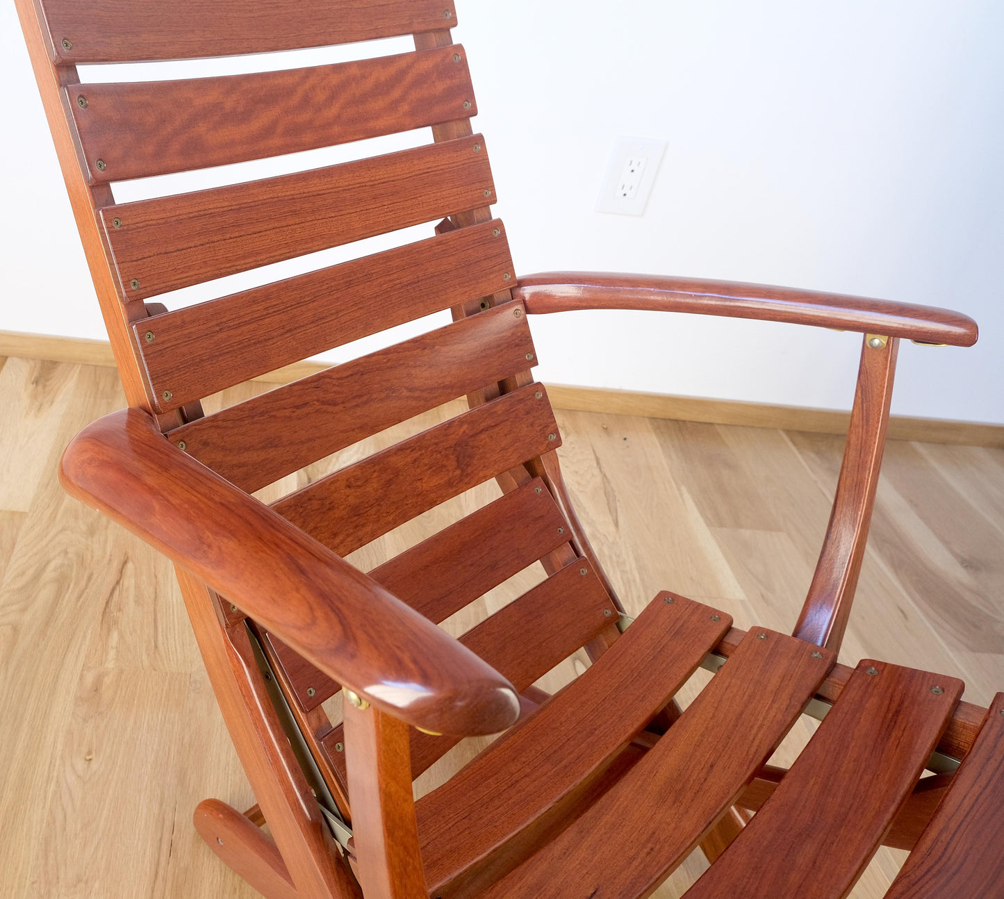 EstablishedLines Tricomfort Madein France SOLID Rosewood Adjustable Chairs Folding Table Outdoor
