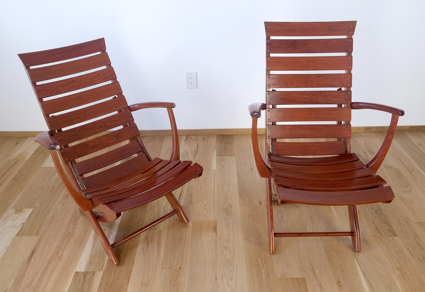 EstablishedLines Tricomfort Madein France SOLID Rosewood Adjustable Chairs Folding Table Outdoor