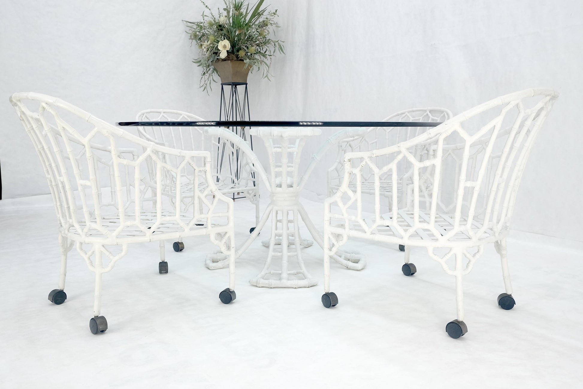 EstablishedLines Cast Aluminum Faux Bamboo 4 Arm Chairs 60" 3/4" Glass Top Dining Table Set MINT!