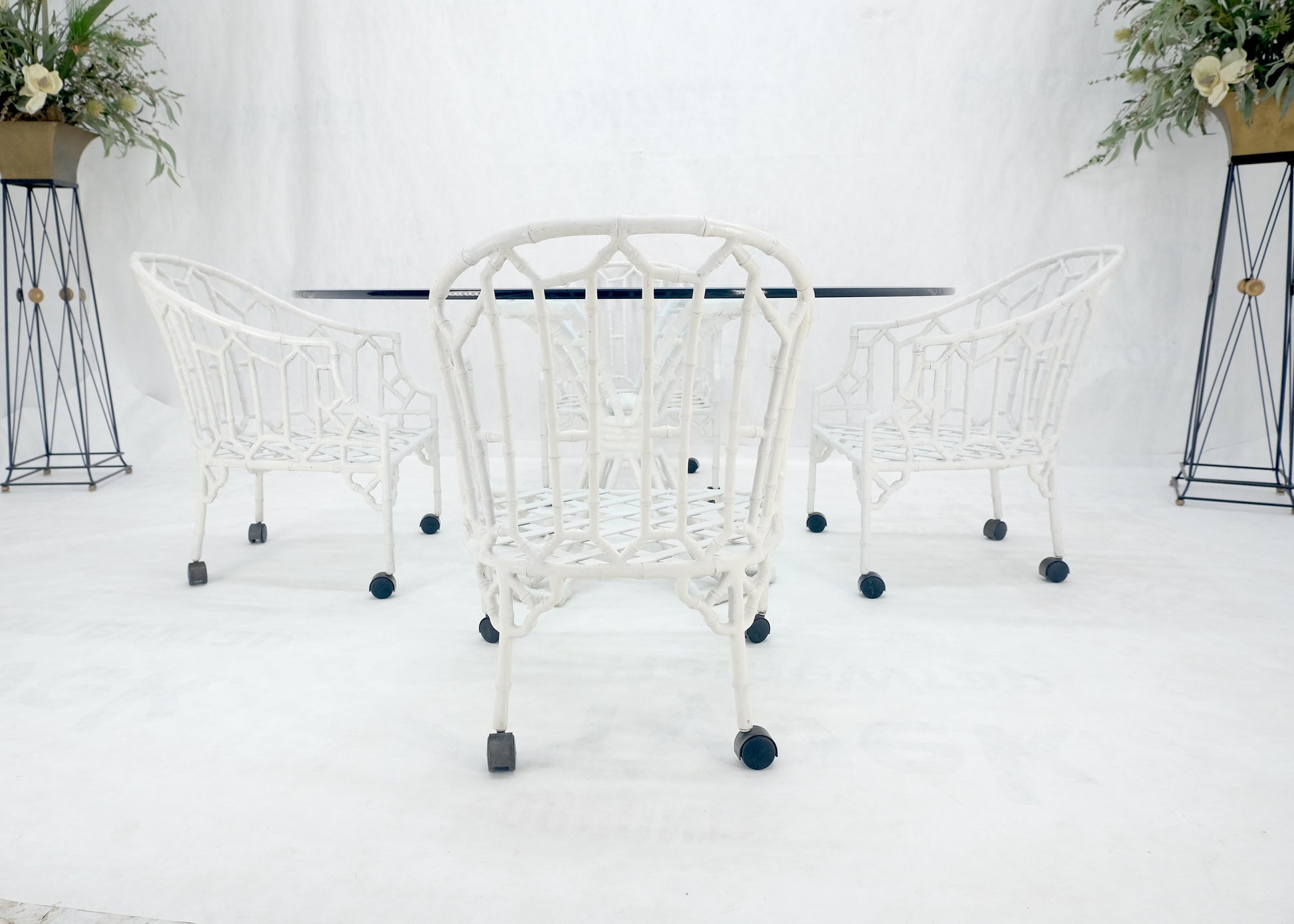 EstablishedLines Cast Aluminum Faux Bamboo 4 Arm Chairs 60" 3/4" Glass Top Dining Table Set MINT!