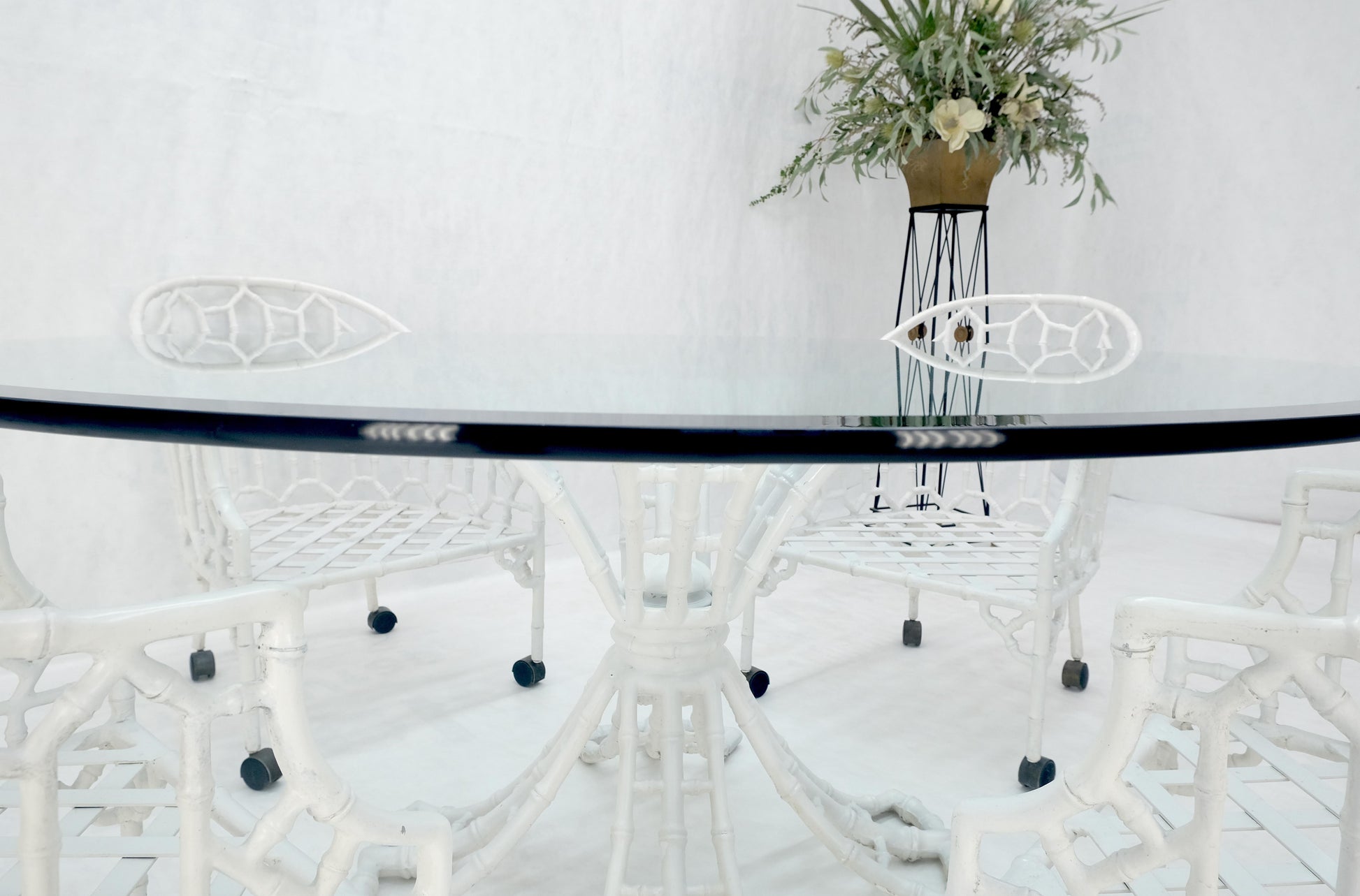 EstablishedLines Cast Aluminum Faux Bamboo 4 Arm Chairs 60" 3/4" Glass Top Dining Table Set MINT!