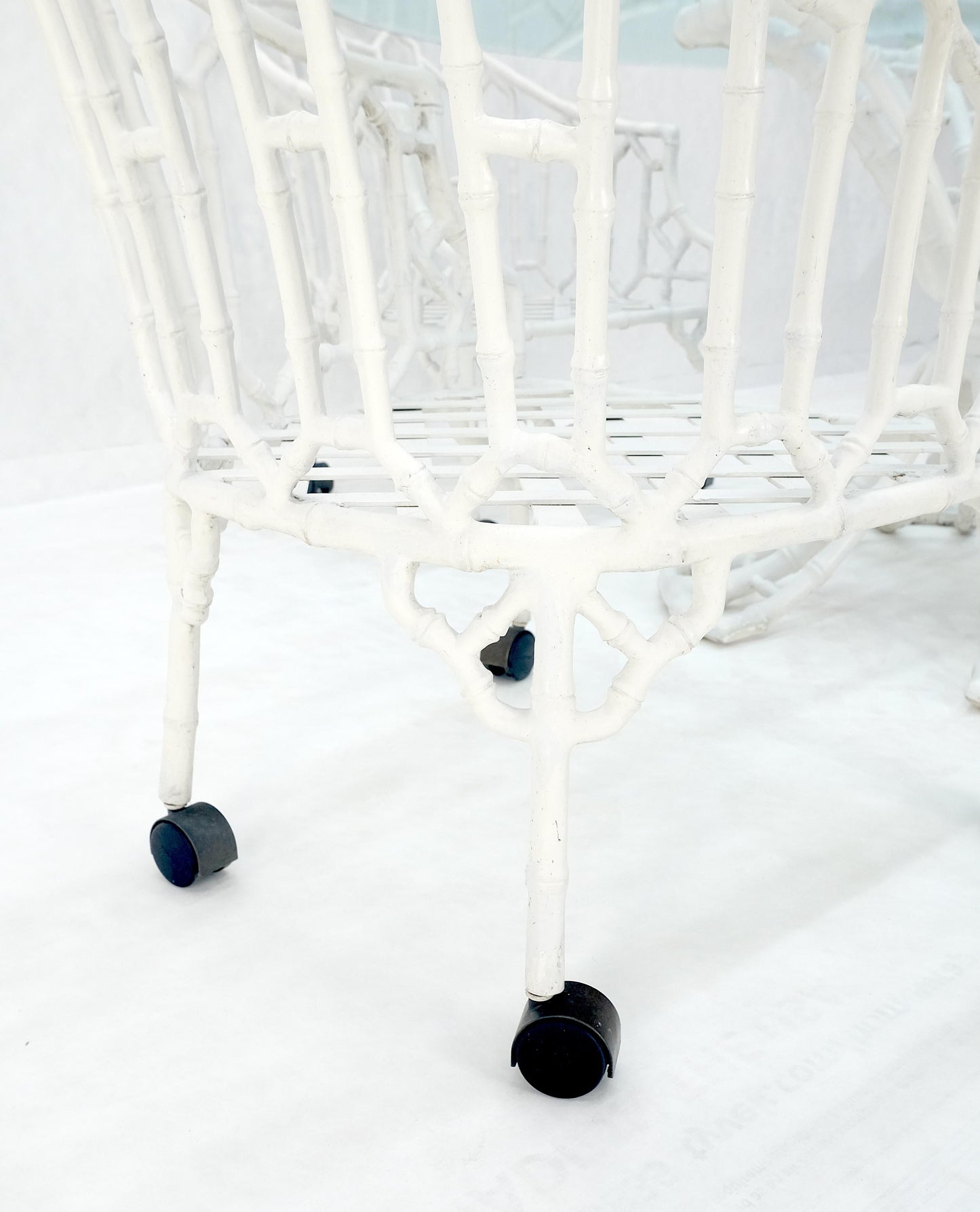 EstablishedLines Cast Aluminum Faux Bamboo 4 Arm Chairs 60" 3/4" Glass Top Dining Table Set MINT!