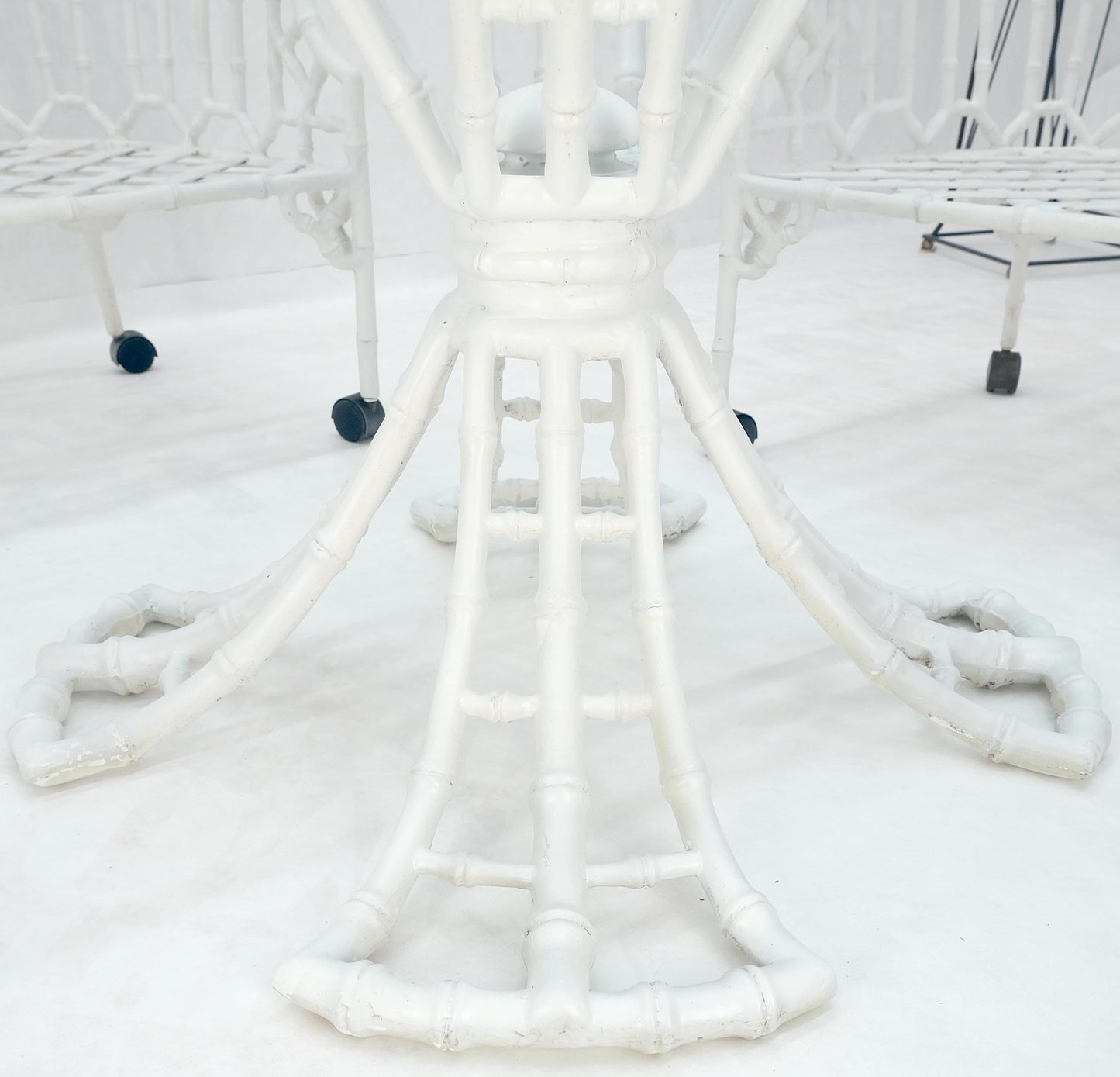 EstablishedLines Cast Aluminum Faux Bamboo 4 Arm Chairs 60" 3/4" Glass Top Dining Table Set MINT!