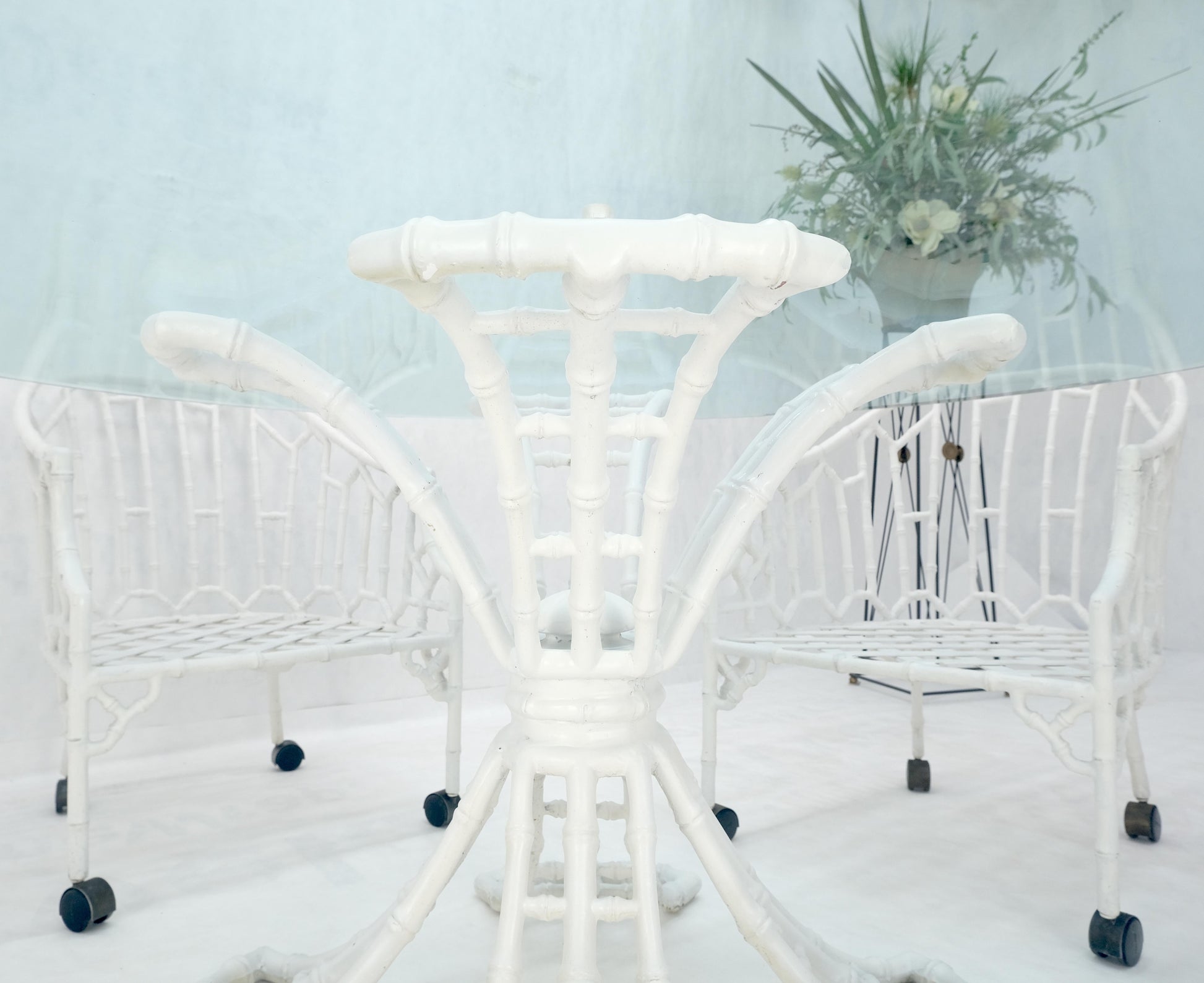 EstablishedLines Cast Aluminum Faux Bamboo 4 Arm Chairs 60" 3/4" Glass Top Dining Table Set MINT!