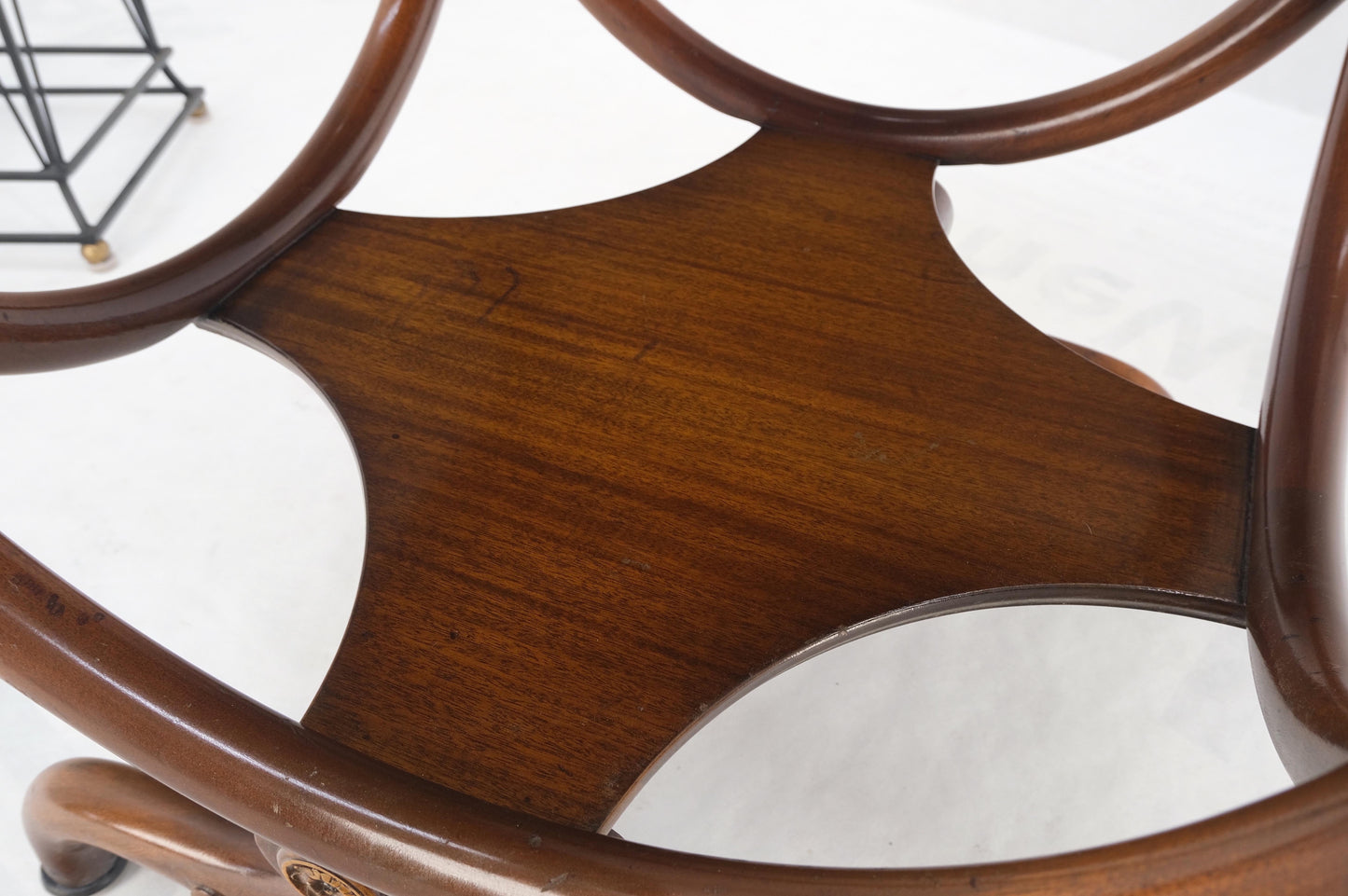 EstablishedLines Flame Carved Mahogany Regency Style Lamp Side Table Stand Clean!