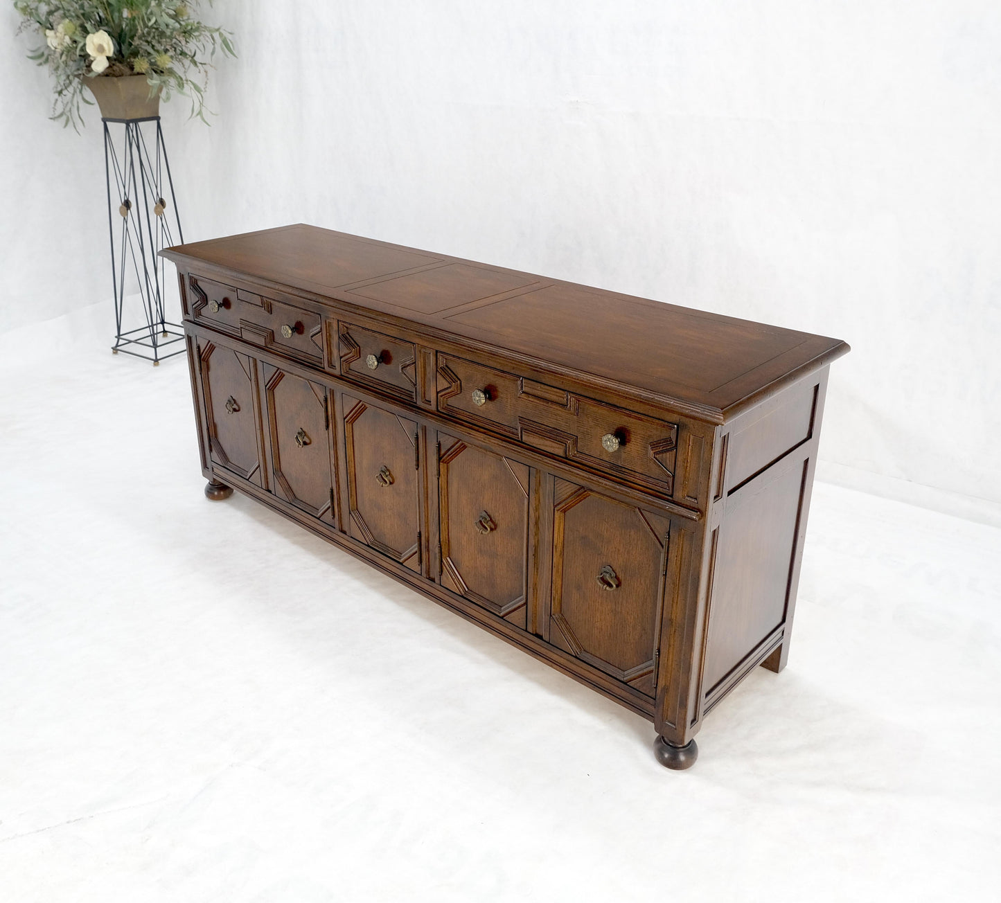 EstablishedLines Henredon Spanish Colonial Country French Oak & Brass Hardware Long Dresser MINT