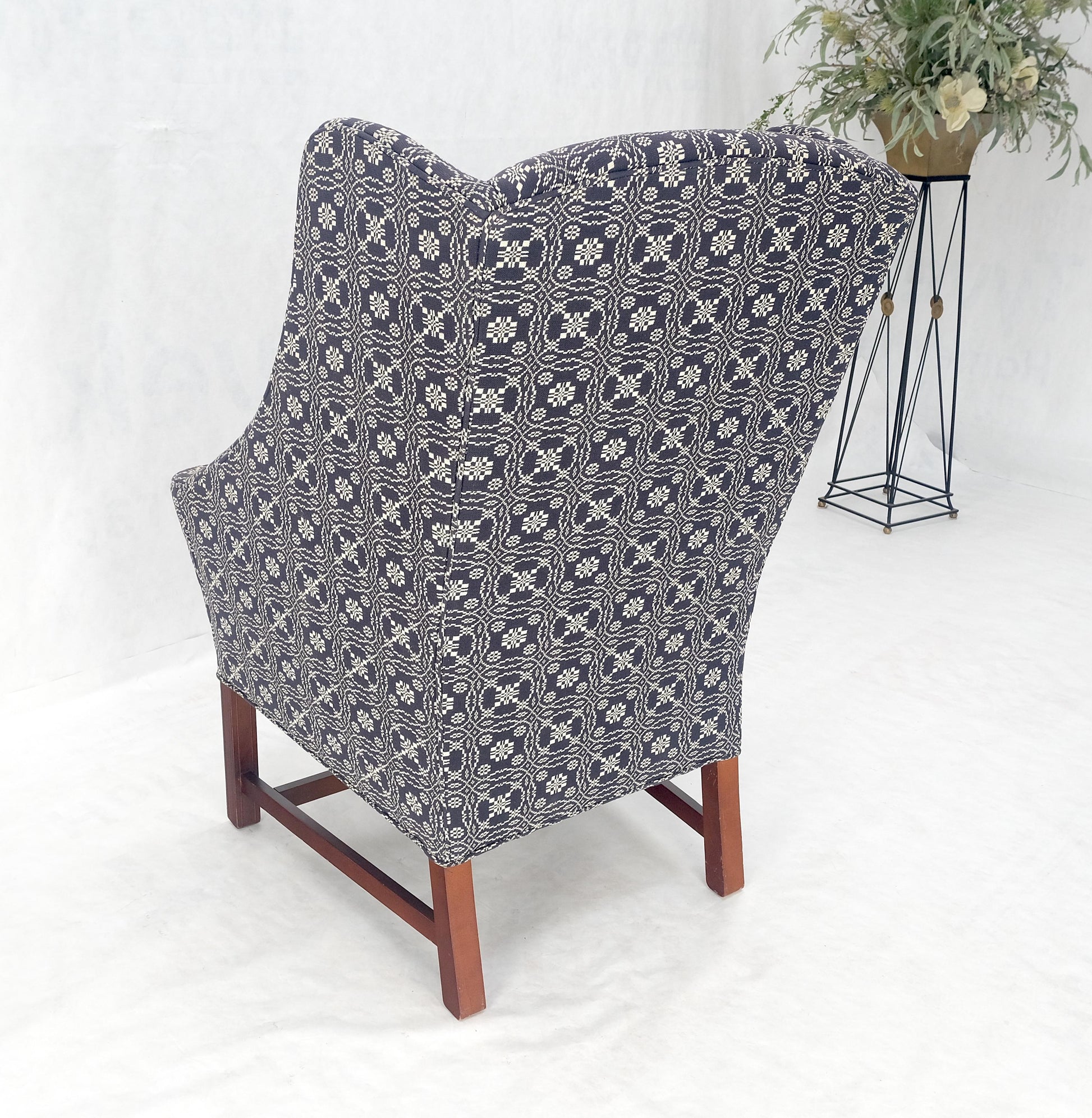 EstablishedLines Unusual Deep Wings Federal Style Mahogany Base Wing Club Armchair